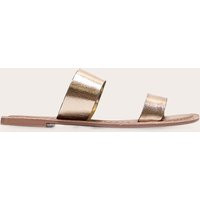 Gold Twin Strap Basic Leather Sandals | PrettyLittleThing US