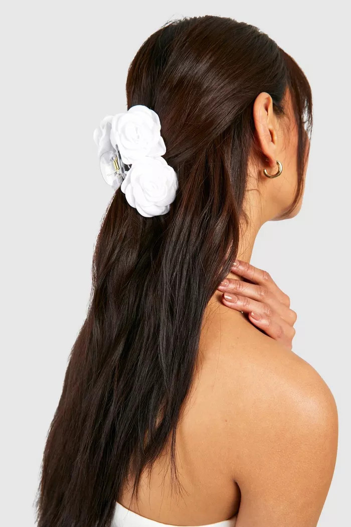 Double Flower Claw Clip | boohoo (US & Canada)