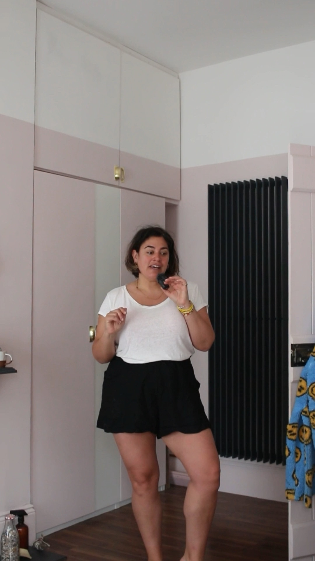 My 7 Midsize Outfits for 6 Days in Lisbon // hm black linen shorts {L} // hm linen white {XL} // midsize summer style // midsize summer 

#LTKsummer #LTKeurope #LTKmidsize