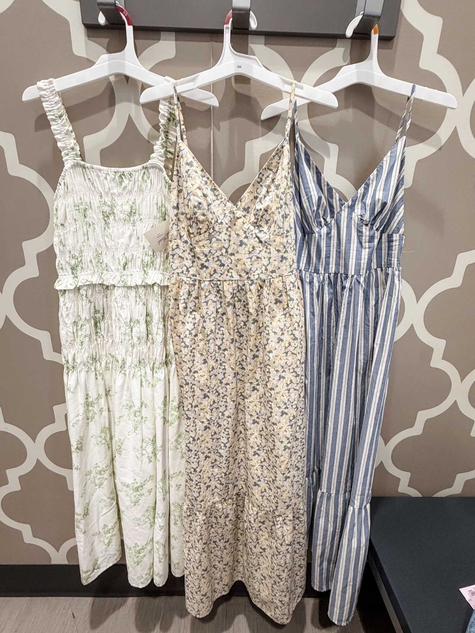 Target has some of the cutest dresses out right now. I am obsessed with these maxi dresses. Wearing a size small. 

Maxi dress | dresses | casual dresses | summer dresses | vacation dresses | beach | travel | church | brunch | date night | @Target

#LTKootd #LTKmomlife #LTKgrwm