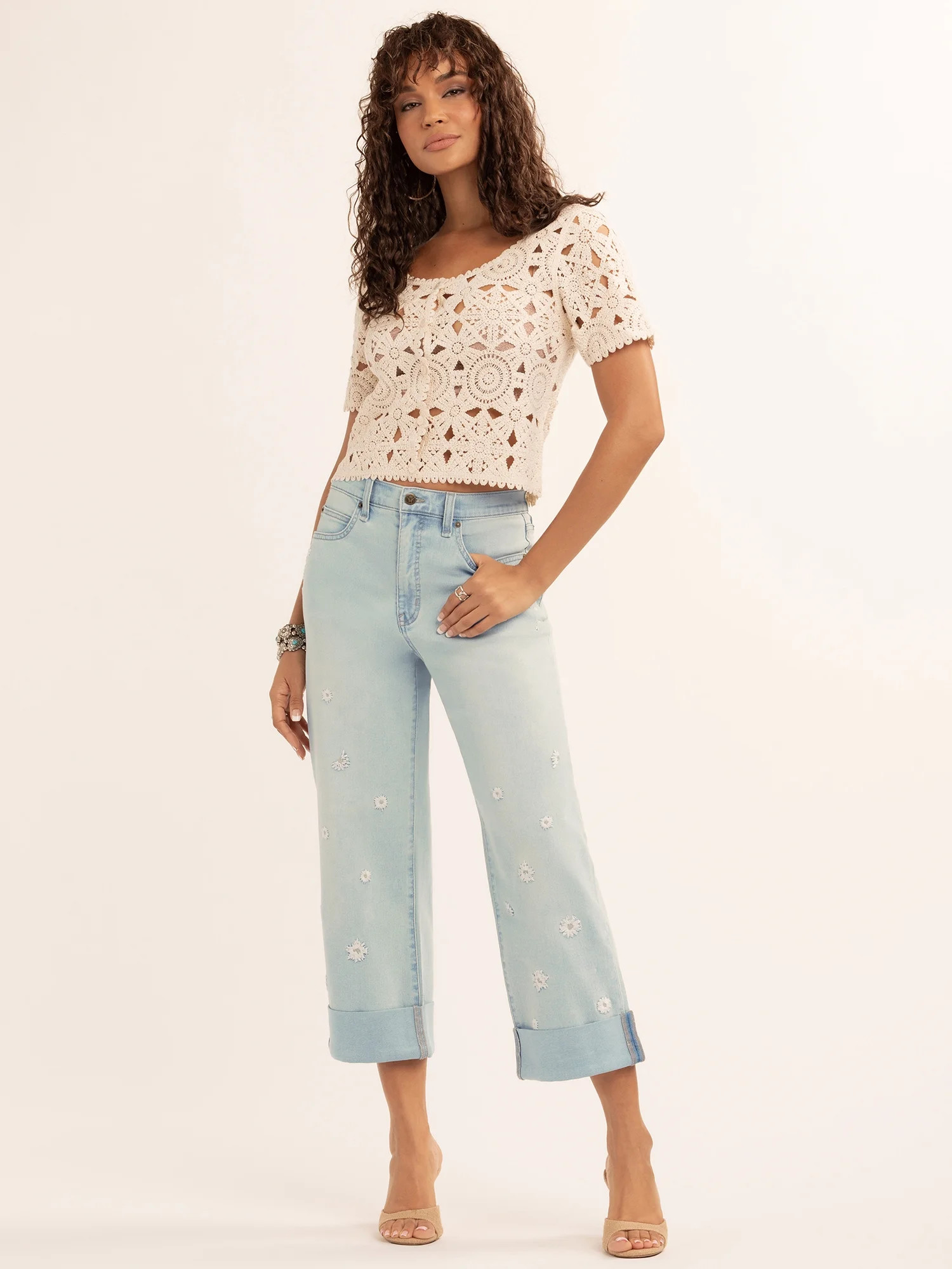 Jessica Simpson Women's Zinnia Wide Leg Boyfriend Jeans, Sizes 2-16 | Walmart (US)
