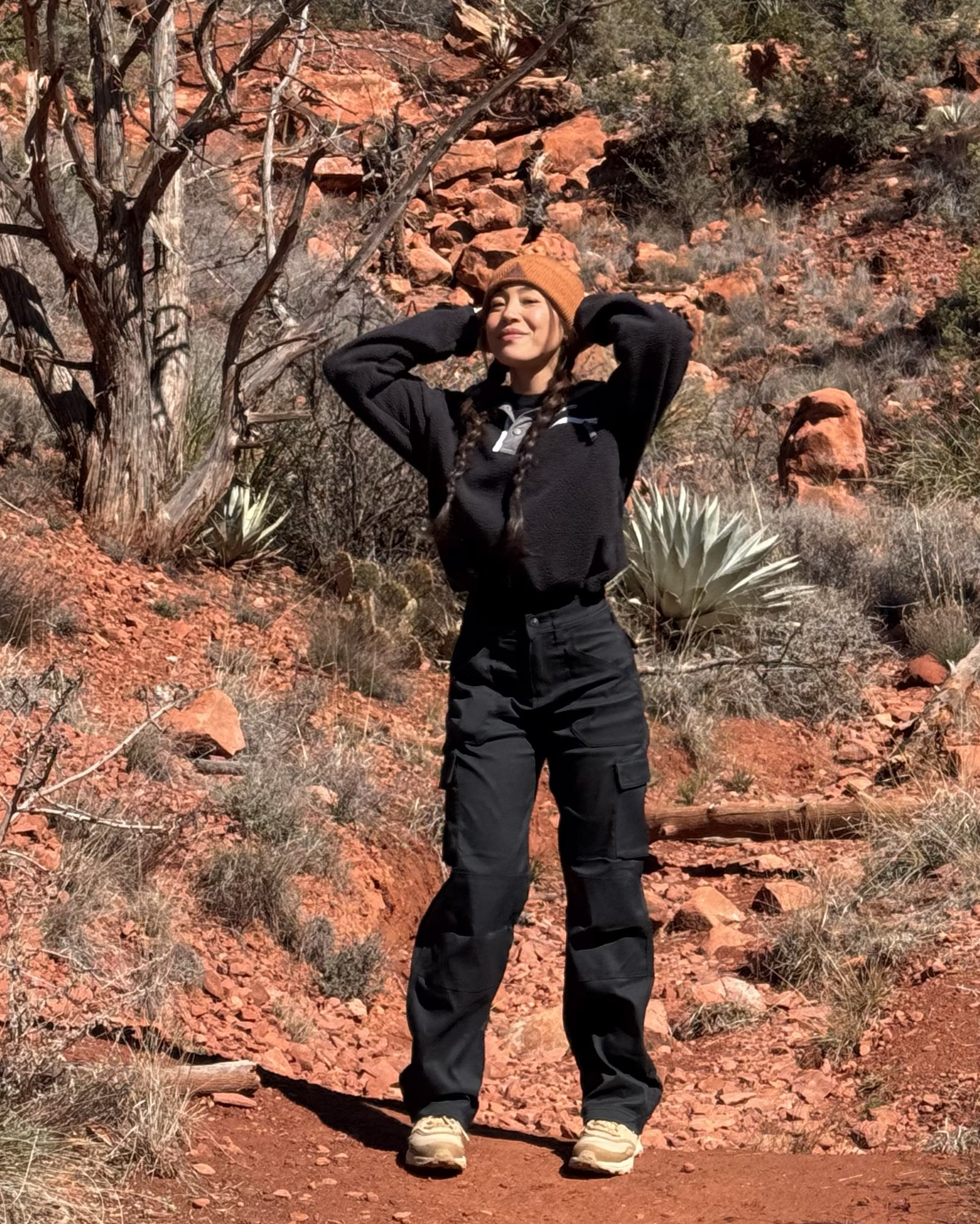 Fall hiking outfit 

#LTKfitnessgoals #LTKTravel #LTKActive