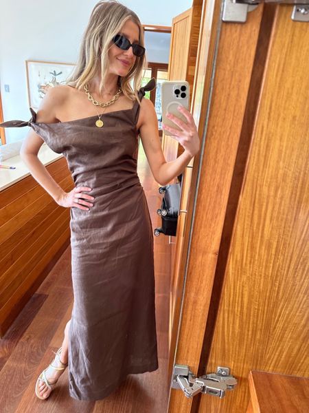How stunning is this dress? 😍 Shop the exact brown one shoulder dress below!

#LTKstyletip #LTKtravel #LTKaustralia