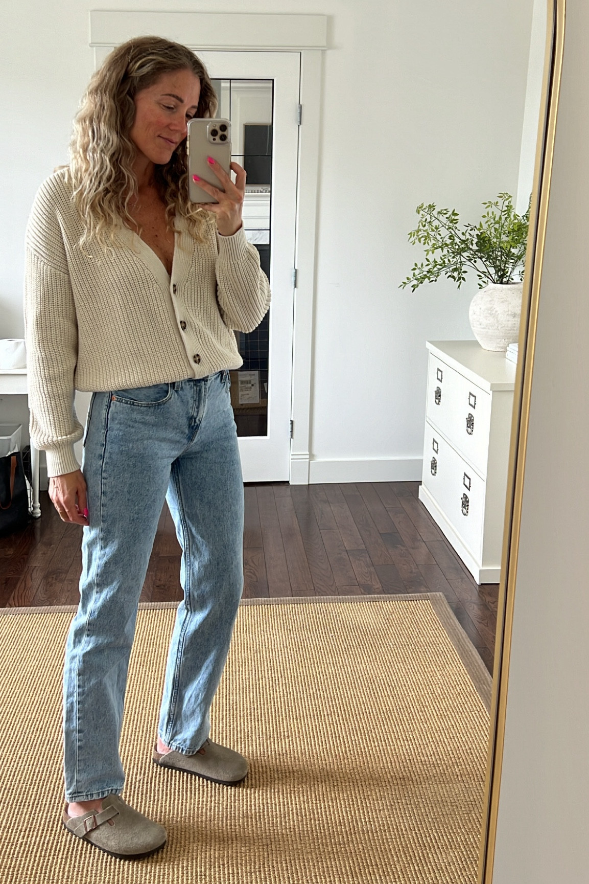 My fave cardigan is 50% off! Fits tts



#LTKsalealert #LTKfindsunder50 #LTKover40