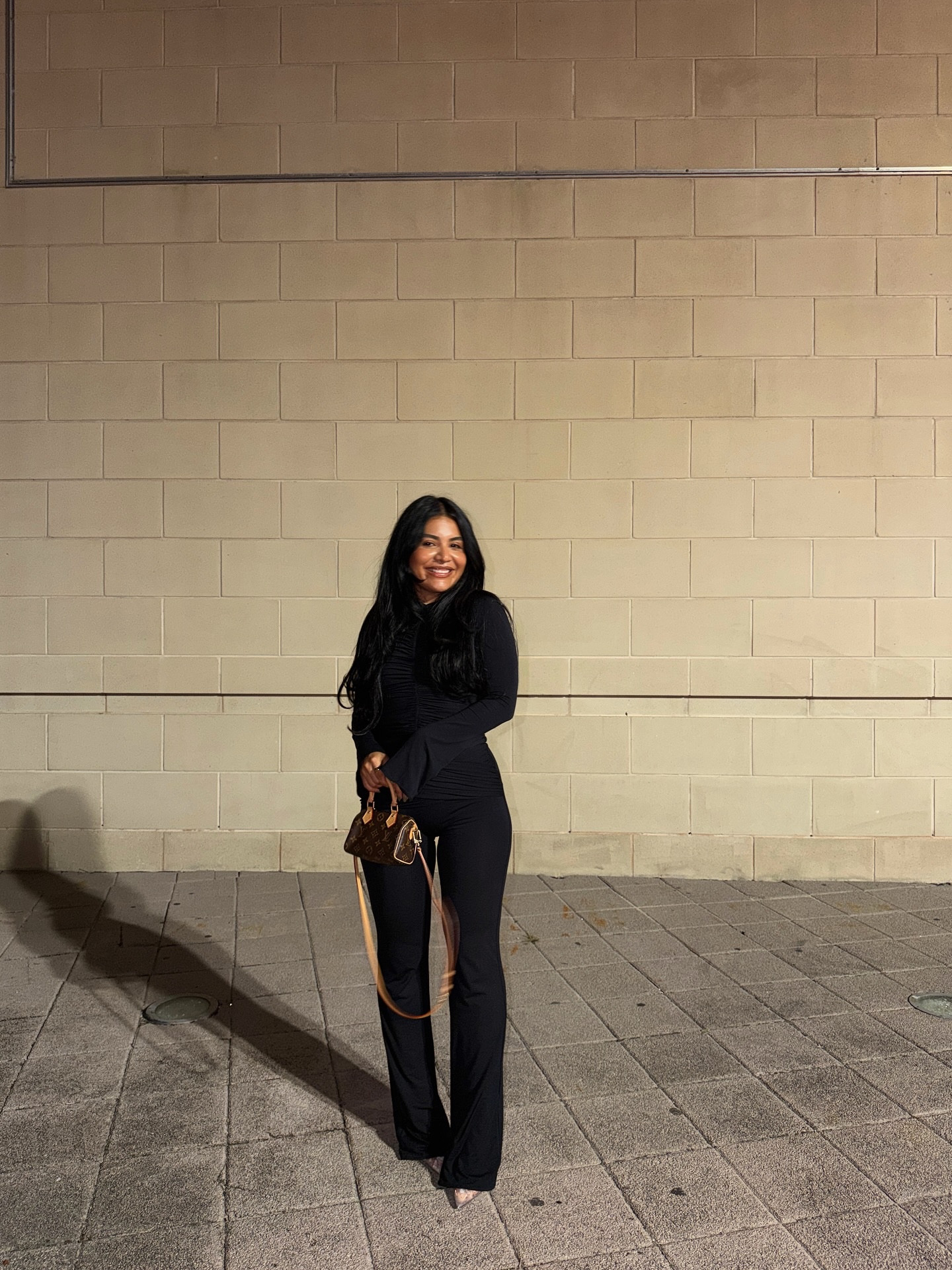 threw a fit

XS TOP
S PANTS

matching going out set for fall
night out inspo
chic effortlesss style