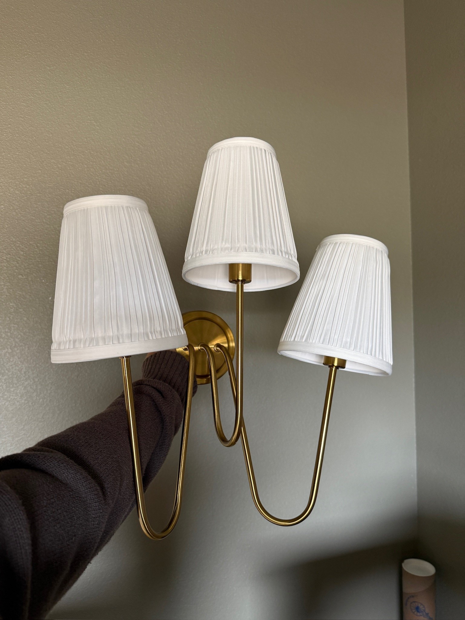 Can you believe this is from AMAZON!??? It’s soooo good!!! Under $100 and comes as a single sconce of chandelier!!

amazon home, amazon finds 

#LTKHome
