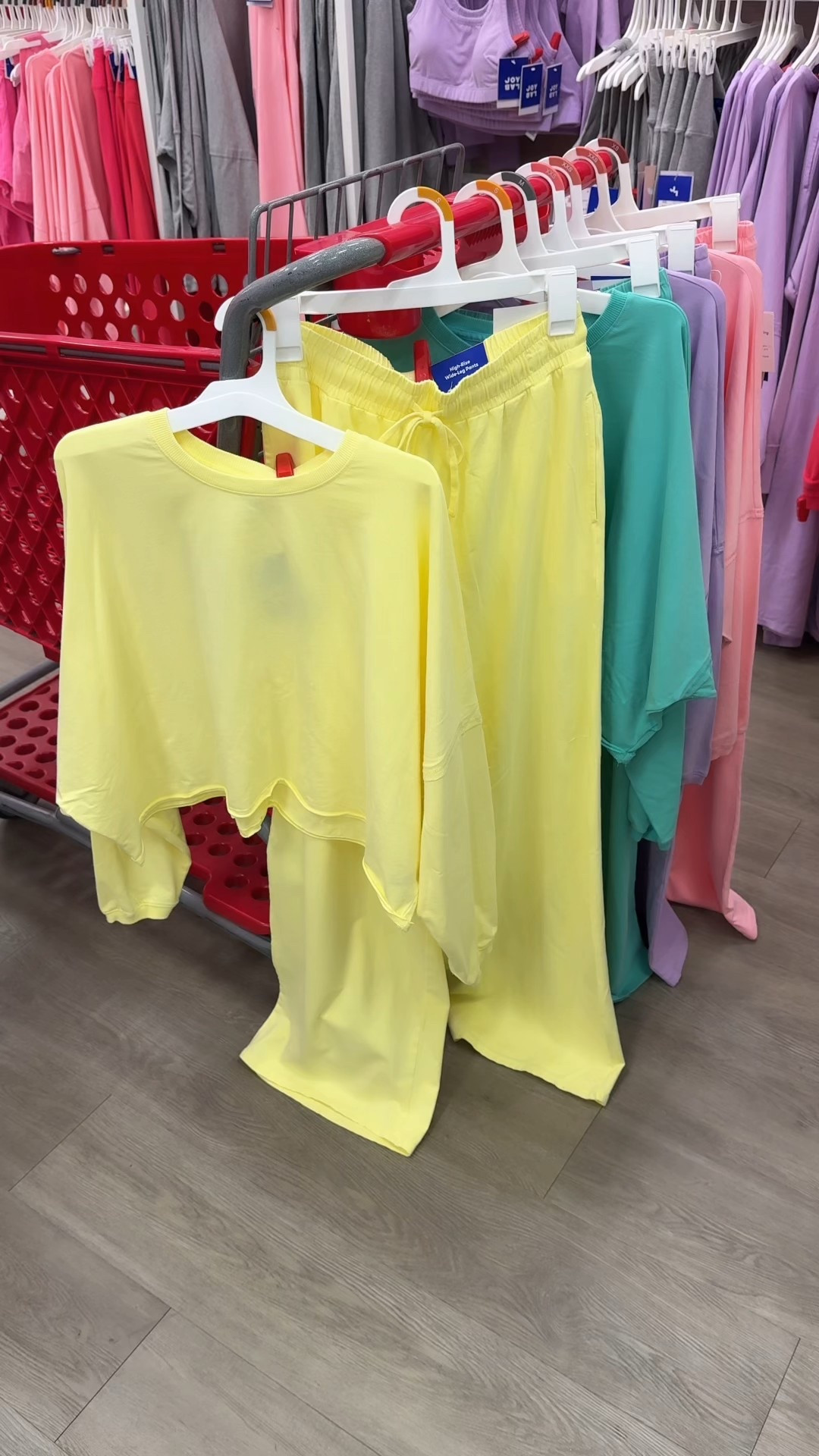 New Spring Collection At Target! 💖



#LTKFindsUnder50 #LTKTravel #LTKmomlife