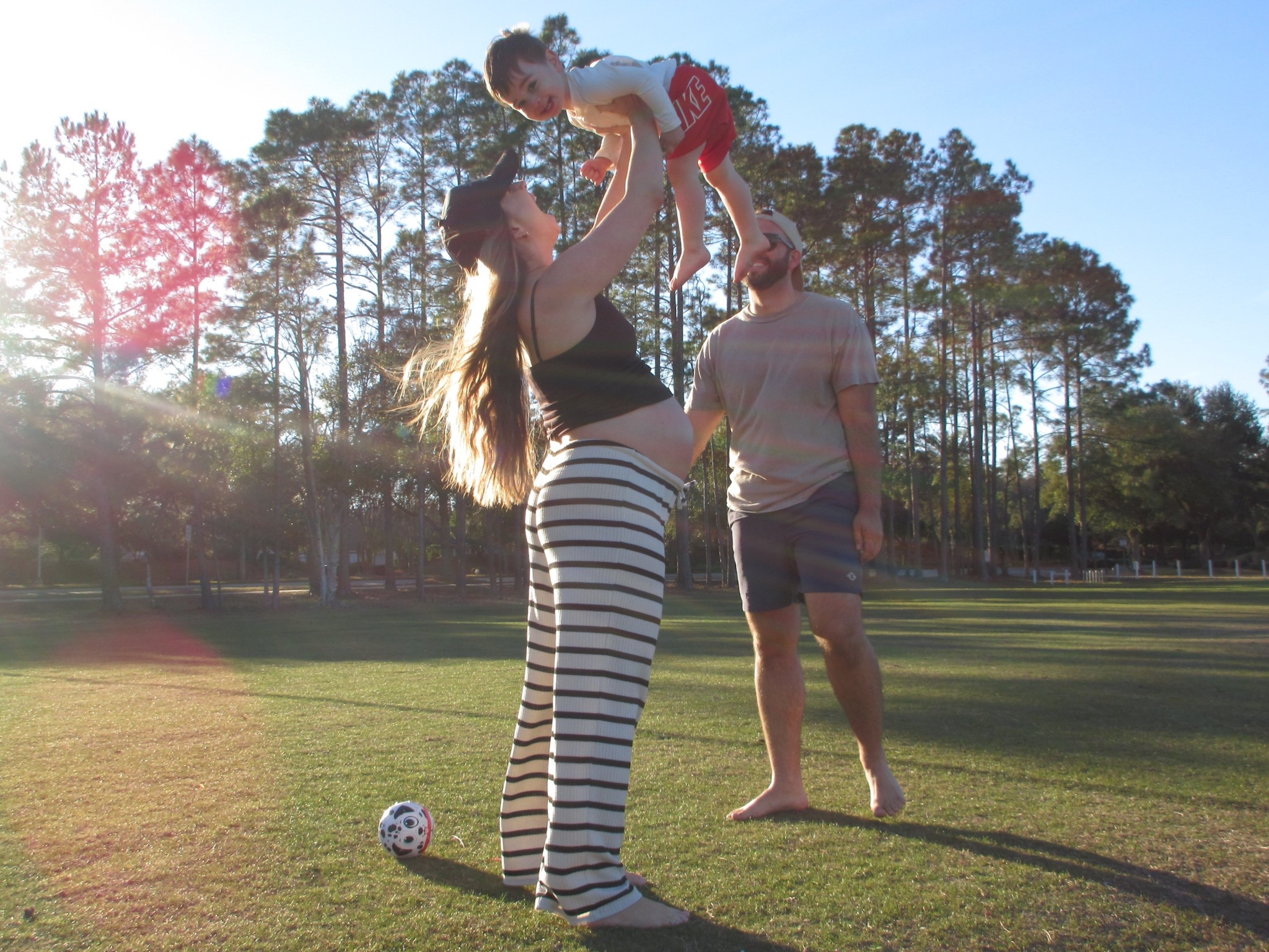 Non maternity pants that have saved me this pregnancy 

#LTKmomlife #LTKSpringSale #LTKootd