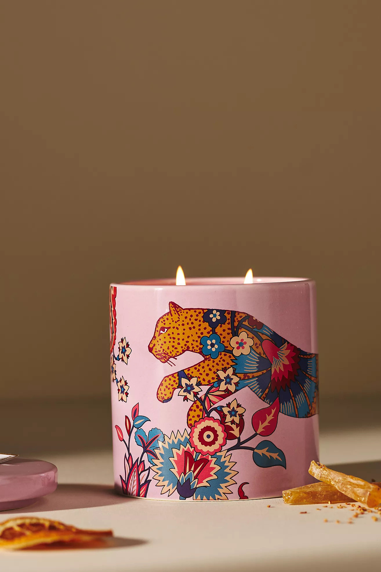 Maeve by Anthropologie Floral Peony Blush Ceramic Candle | Anthropologie (UK)