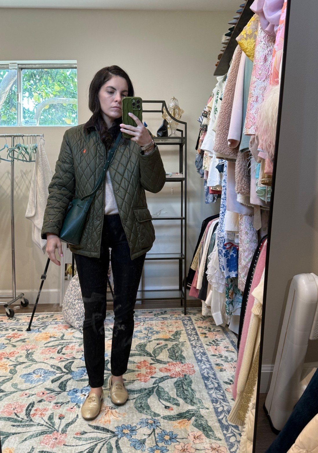 A perfect fit for holiday errands 🤍 #RalphLauren #barnjacket #chanelflats

#LTKdayinmylife #LTKmorningroutine #LTKmomlife