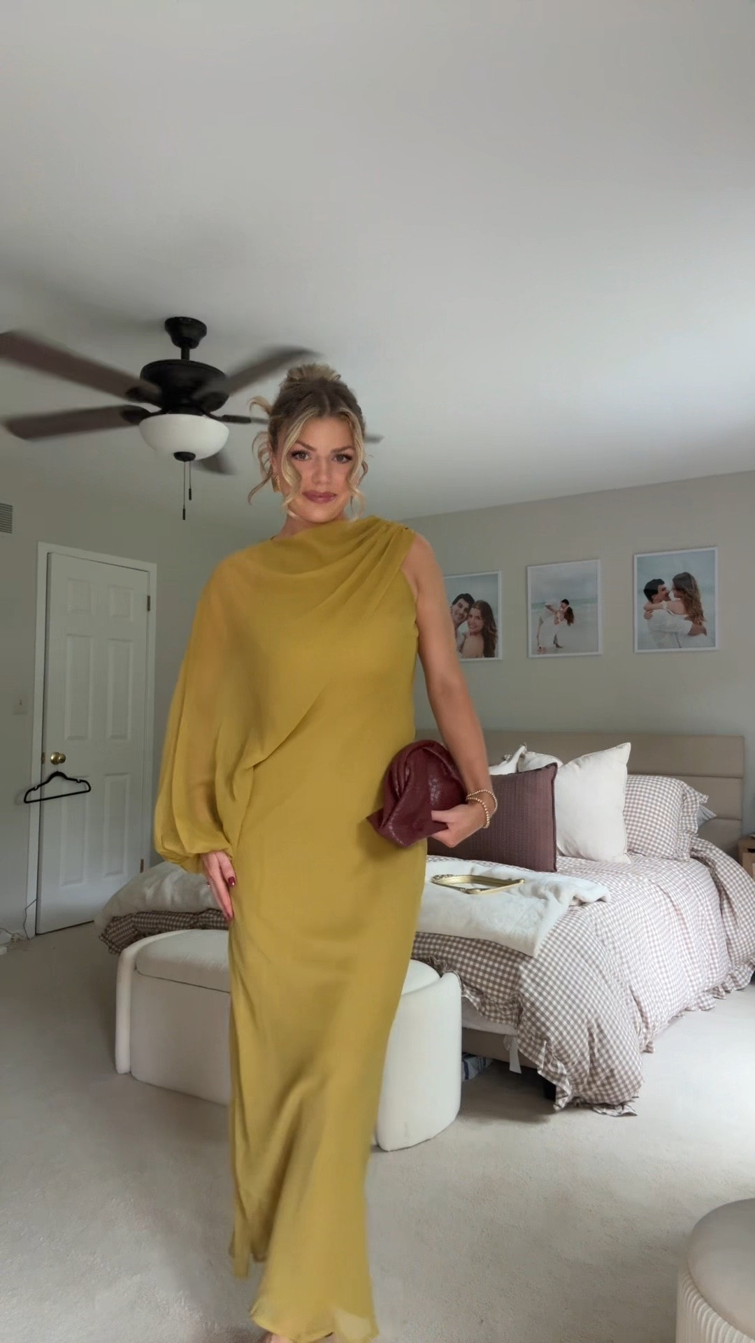 Size medium!

#LTKWedding