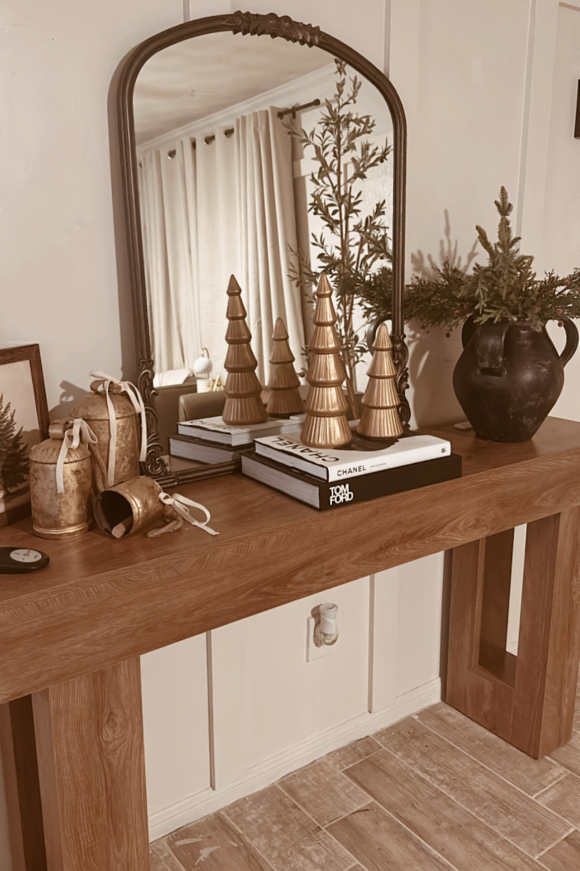 Our new mirror is a gorgeous amazon find under $200

#LTKSeasonal #LTKHome