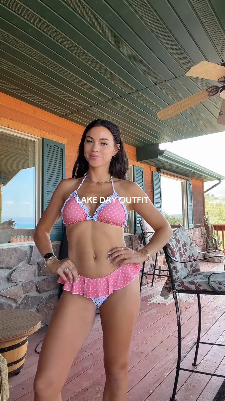   

 #LTKootd #LTKSeasonal #LTKSwim