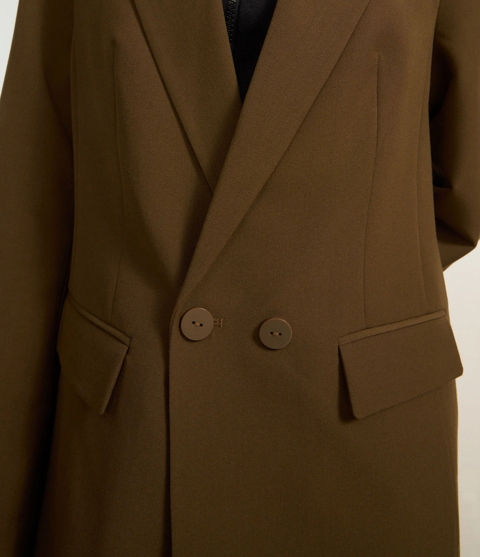 Blazer Oversized em Alfaiataria com Dois Botões Marrom - Lojas Renner | Renner (BR)