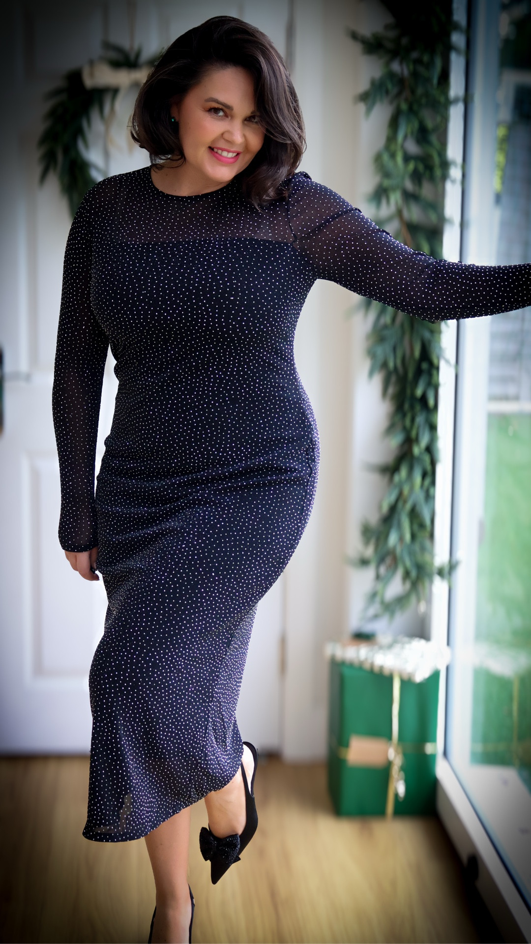 This M&S diamanté mesh dress is one of those pieces that just works.
Sheer but considered, stretchy and secure through the arms — it’s coverage without feeling hidden.

I’m wearing a UK 14, regular length.
It sold out quickly (no surprise), but I’m sharing it here for fit reference and in case it restocks — plus I’ve linked similar options that give the same feel.

Nothing to hide. Nothing to fix.


#LTKuk #LTKpartywear #LTKmidsize