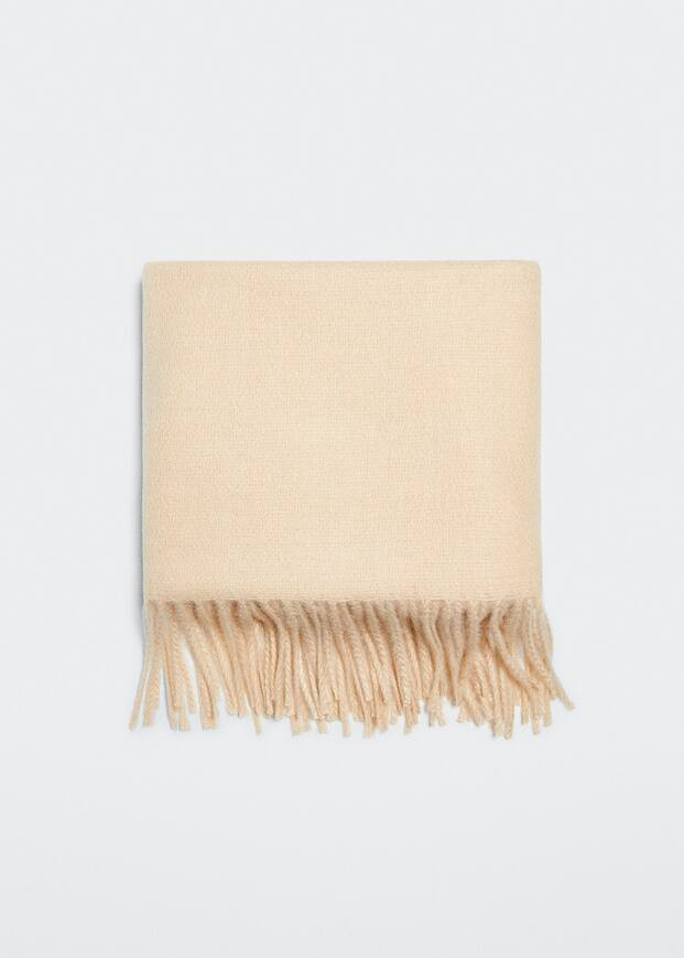 Fringed edge scarf -  Women | Mango USA | MANGO (US)