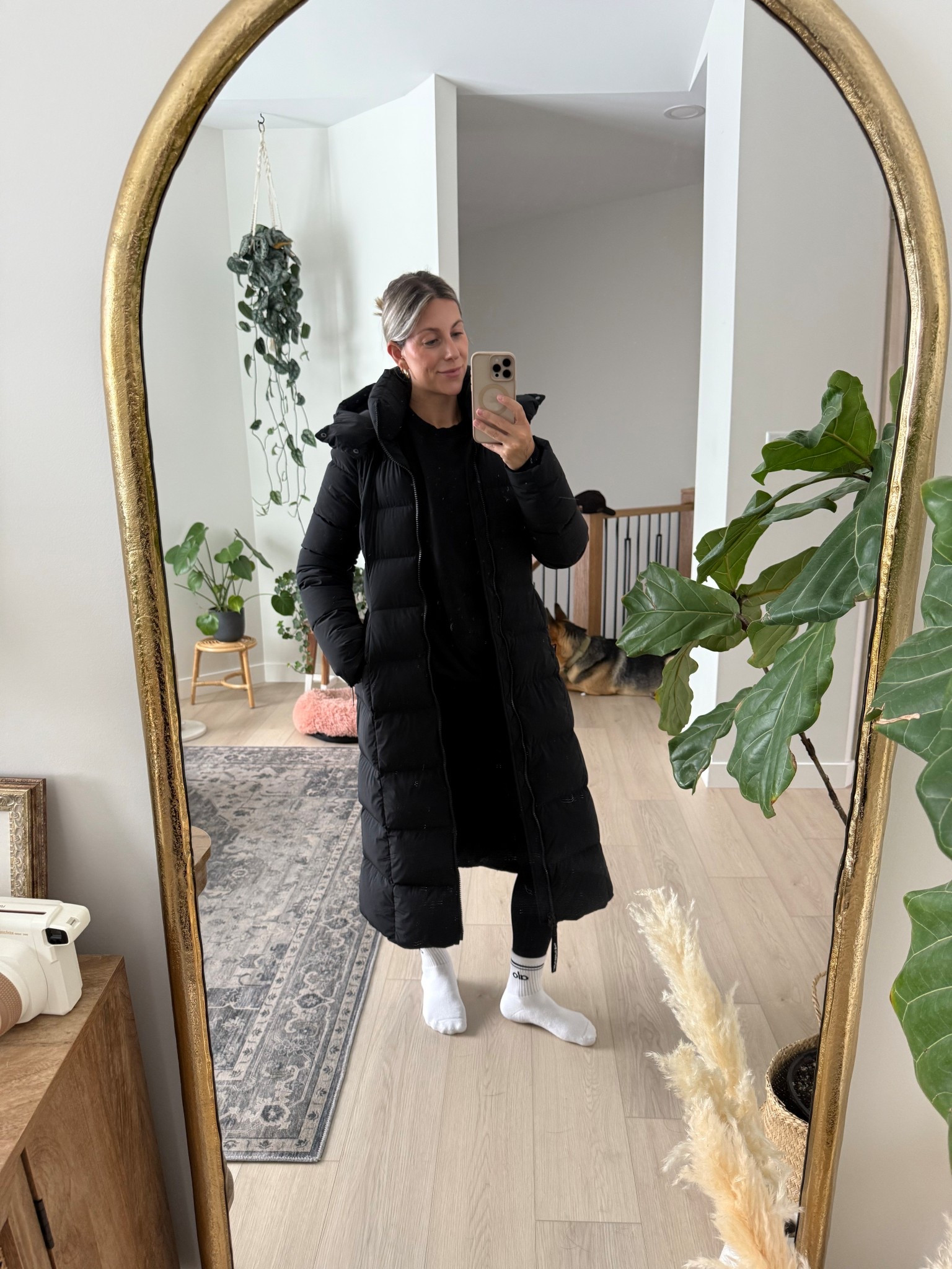 The new supersnug super puff 10/10 I got a size small 

#LTKwinter #LTKcanada #LTKfall