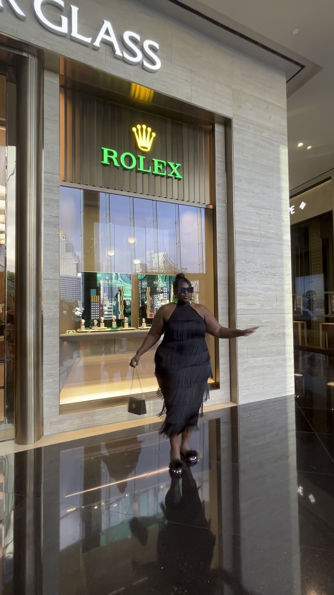 This fringe dress is a showstopper!! There was no way I was gonna leave this in my cart and not hit purchase. One of my Best Buy’s ever!!

#LTKstyletip #LTKtravel #LTKplussize