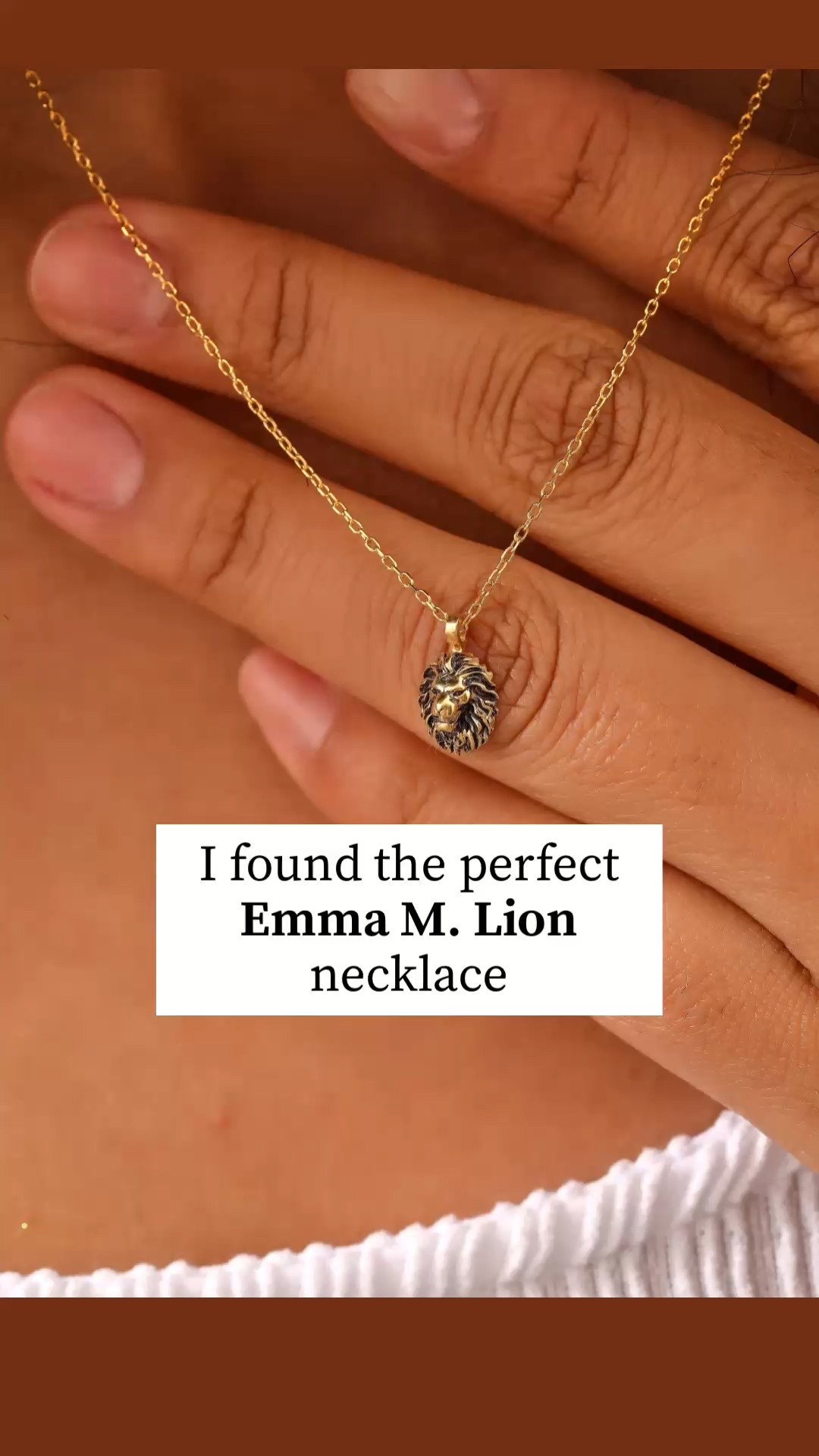 Someone sent me a DM about this perfect little lion necklace and I couldn’t resist - If you’re an Emma M. Lion fan (or shopping for one), this one might be your new favorite find. 