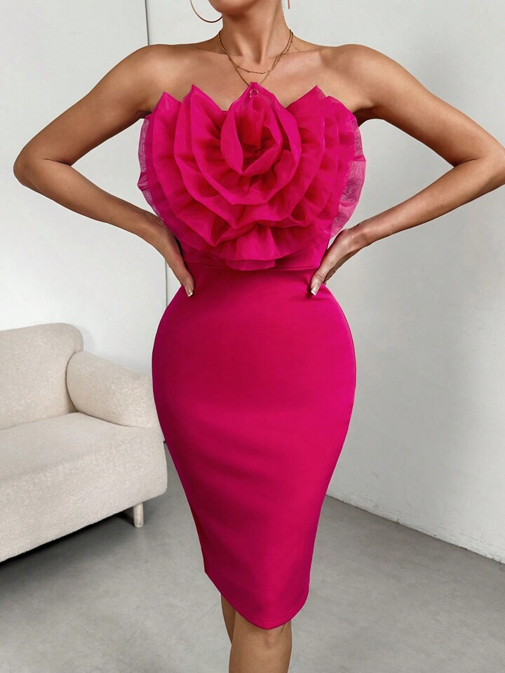 SHEIN Privé Exagerado Vestido Sin Tirantes Con Decoración De Flores 3d | SHEIN