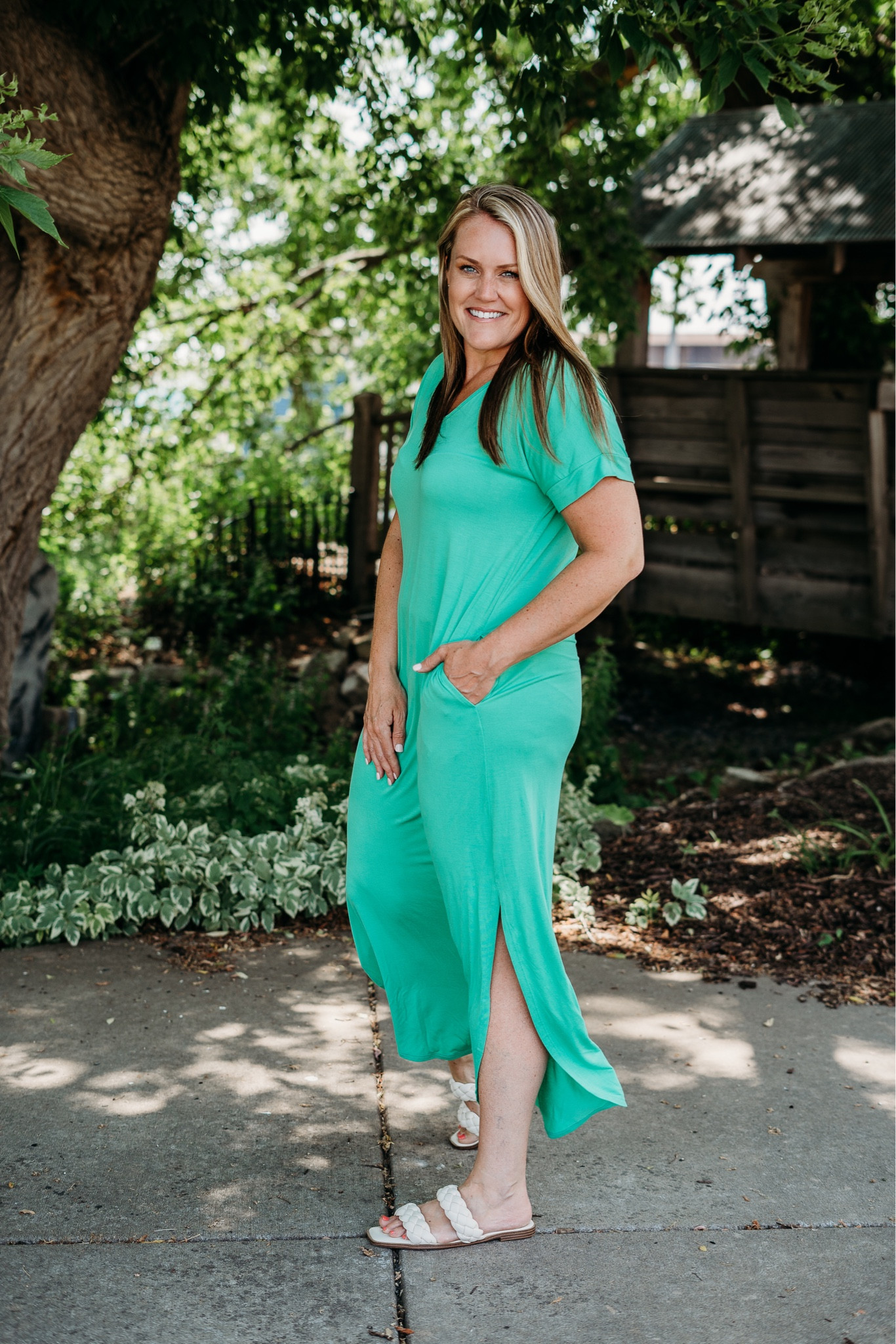 I love a good maxi dress, especially one with pockets and soft, comfy material! Fits TTS, wearing medium. #ad #walmartfashion @walmart

Maxi dress green dress comfy dress summer dress short sleeve dress 

#LTKSeasonal #LTKstyletip #LTKtravel