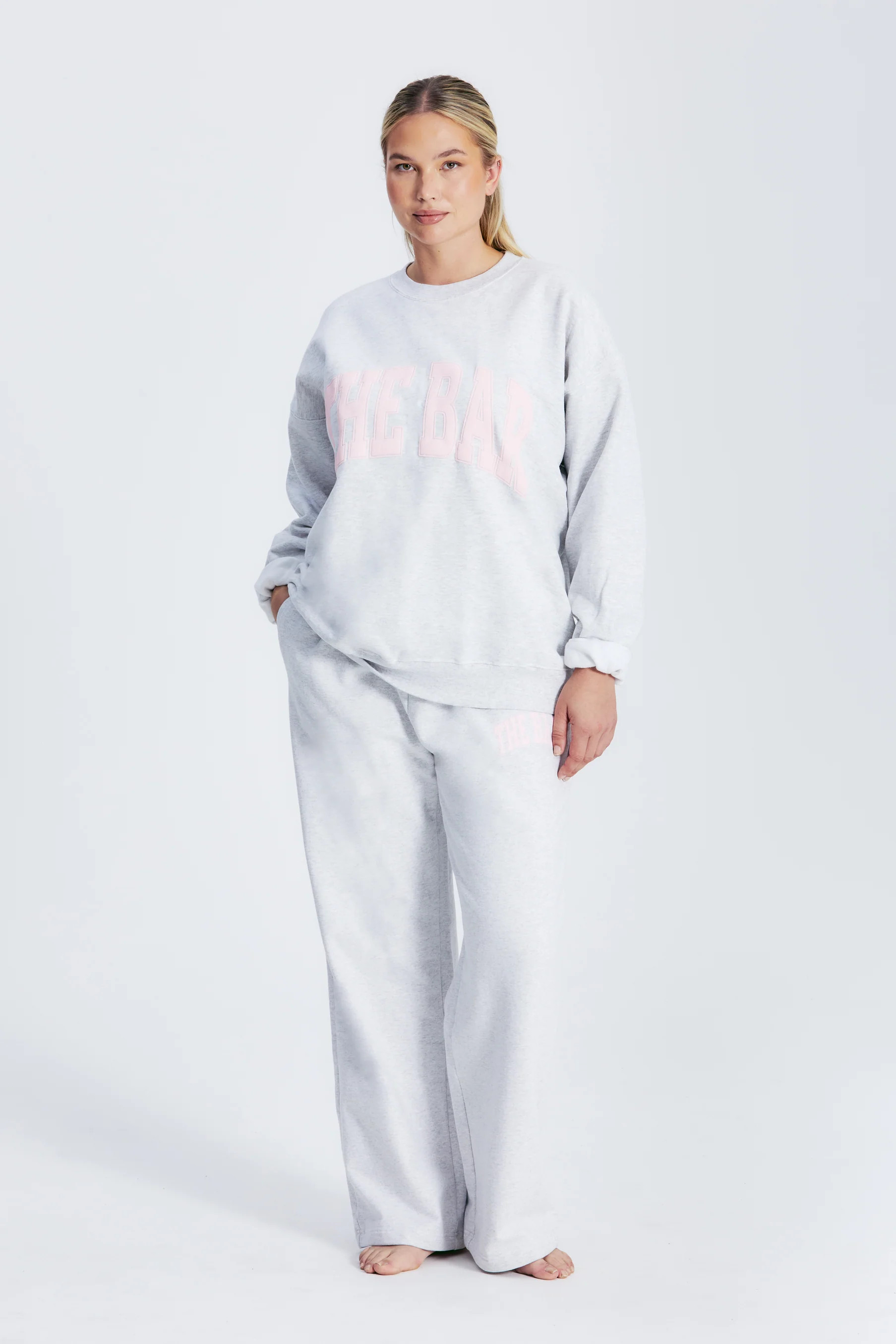 VARSITY SWEATSHIRT LT HEATHER GREY/BLUSH | The Bar