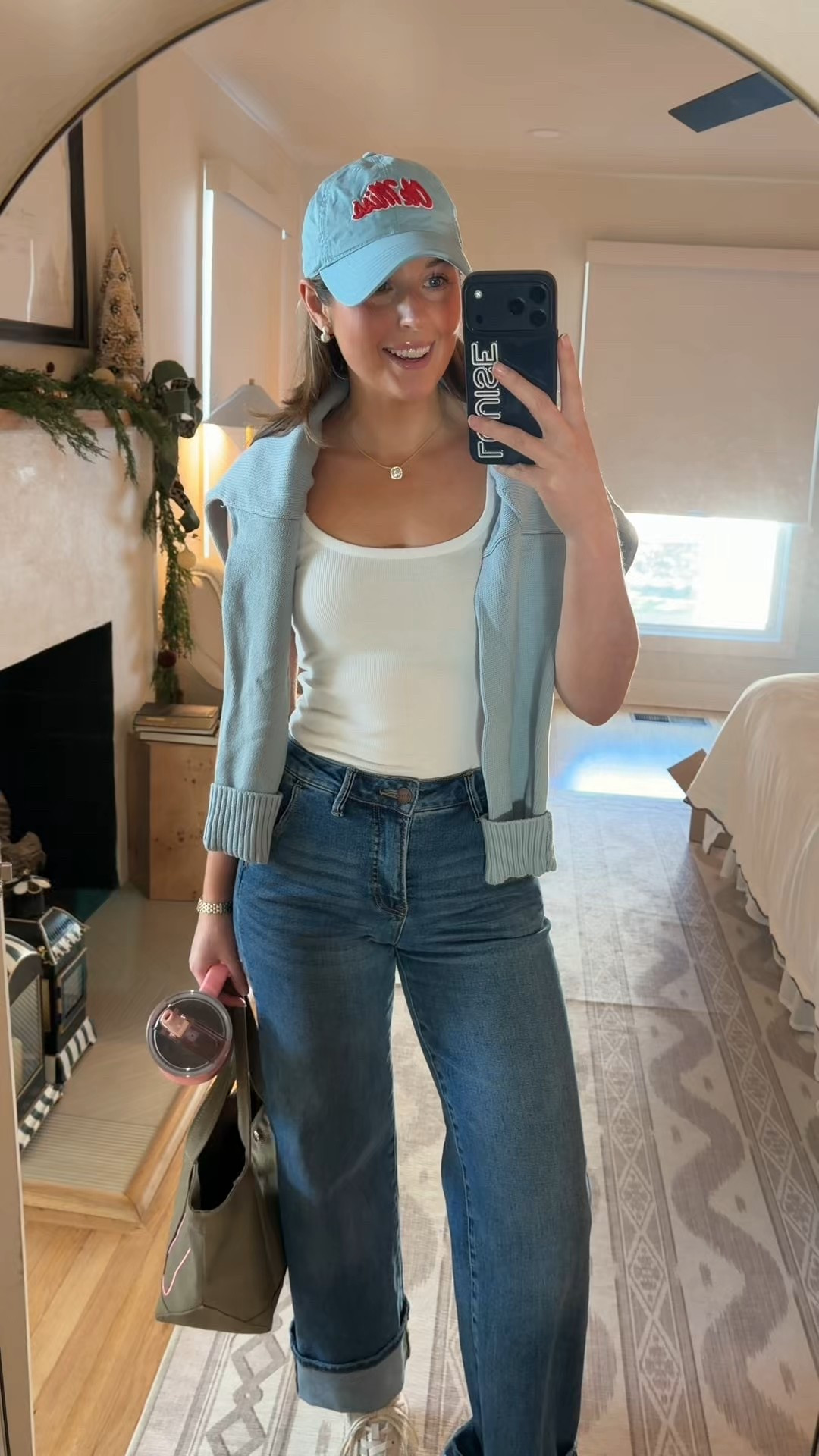 OOTD today! Wearing a 25 in jeans 