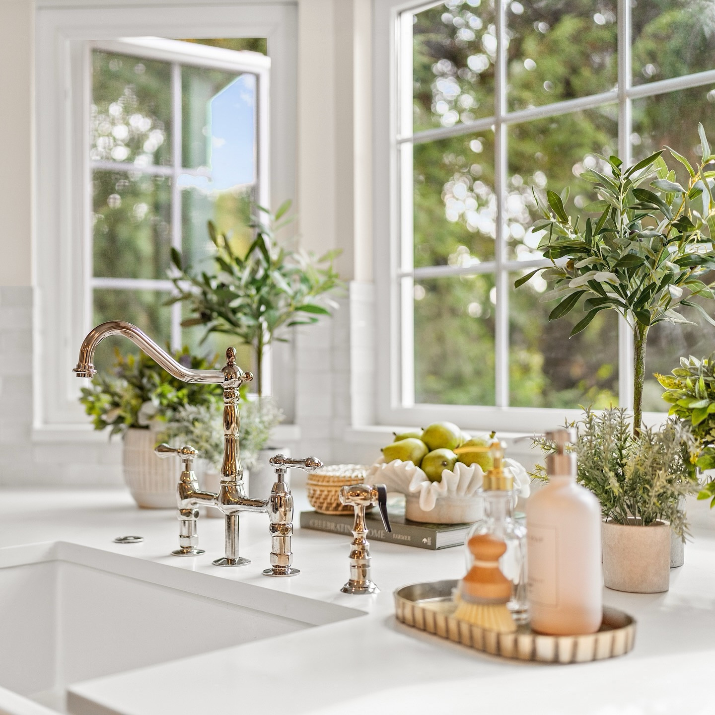 Not only is this a special moment for this beautiful bridge faucet, but it’s a special moment to talk about how to properly mix metals in your kitchen! 

▪️Ensure that metals serving the same function are consistent and purposeful. For example, here we coordinated polished nickel plumbing fixtures such as the faucet, sprayer, air switch, and pot filler.

▪️Consider varying the texture of the metals by mixing matte, polished, and hammered finishes to achieve a visually interesting and textured effect. Here, we mixed in aged brass cabinet hardware which has a slightly brushed finish along with the polished nickel plumbing fixtures. 

▪️Also, ensure that the metals create a balanced look within the space. Balance, balance, balance! 

Photos: @khhomephotos 
GC: @akn_interiors 
Styling: @funcydeco 

#thorntonid #interiordesign #pittsburghinteriordesigner #mixingmetals #remodeltips #kitchendesign #interiordesigntips #interiordesigntrends
