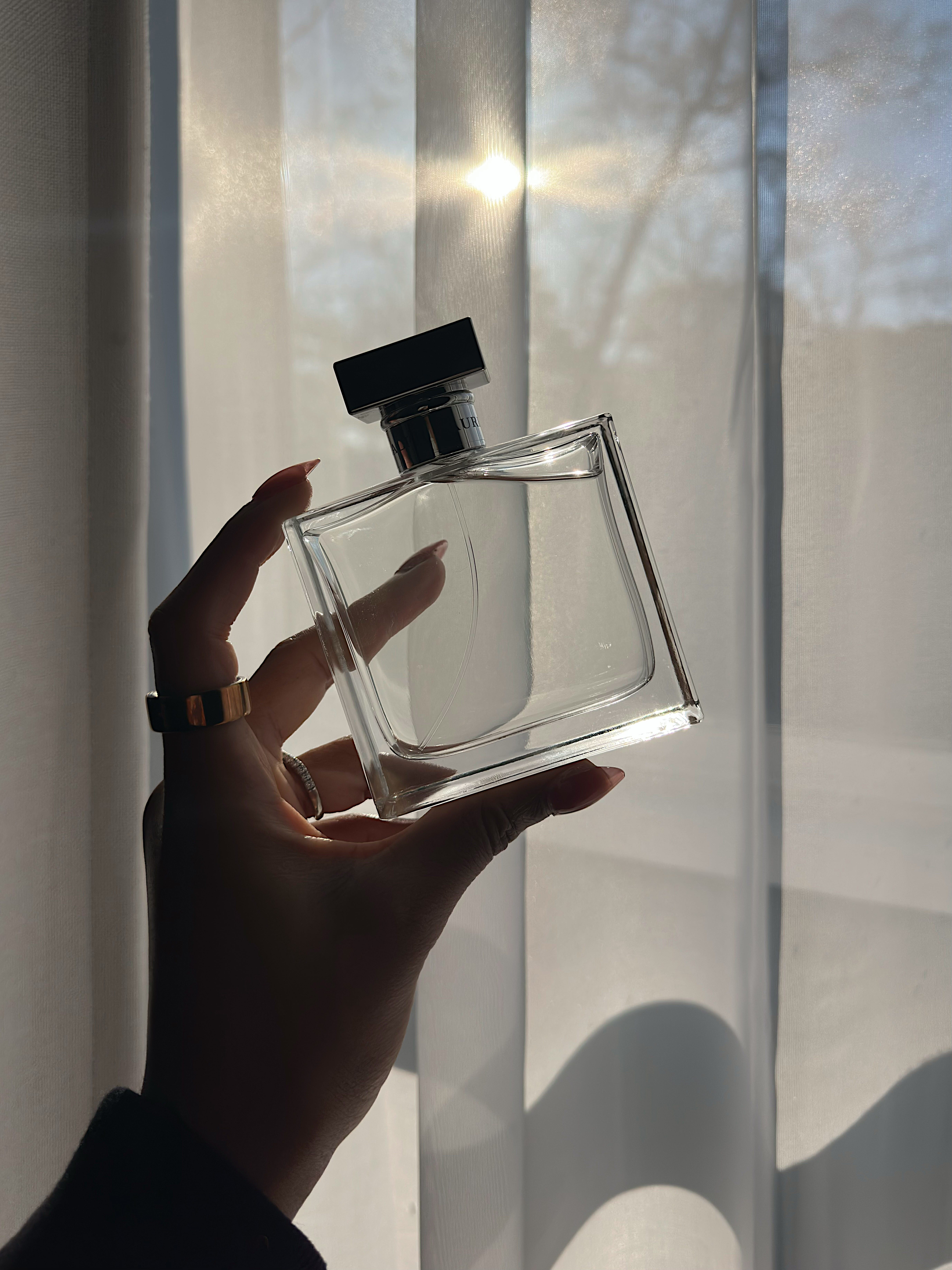 Spring Floral Perfume || perfume collection // chic perfume // glass perfume bottle // perfume aesthetic // luxury perfume collection // perfume // white floral perfume // fresh fragrance

#LTKBeauty
