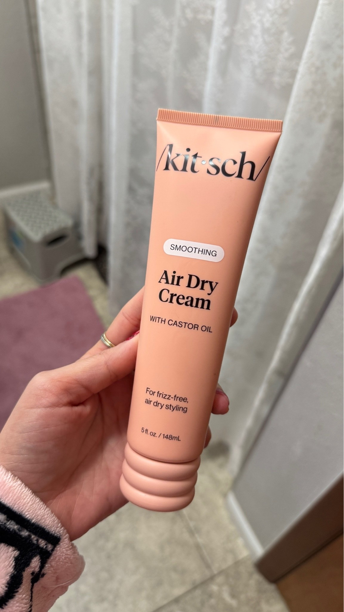 Tried a new hair product from kitsch and LOVE! helps so much with that stubborn frizz!

#LTKdayinmylife #LTKgrwm