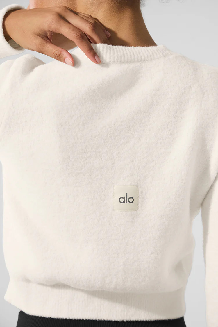 Snuggle Up Sweater Cropped Cardigan | Alo Yoga (US)