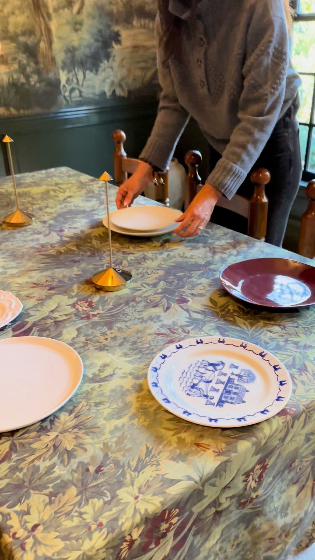 Pt 4 - We're turning our study into a dining room for Thanksgiving! I used a lot of what I had plus this beautiful new tablecloth 😍 Final look to come! Linked everything for you here 🤎 

 

#LTKHoliday #LTKHome #LTKParties