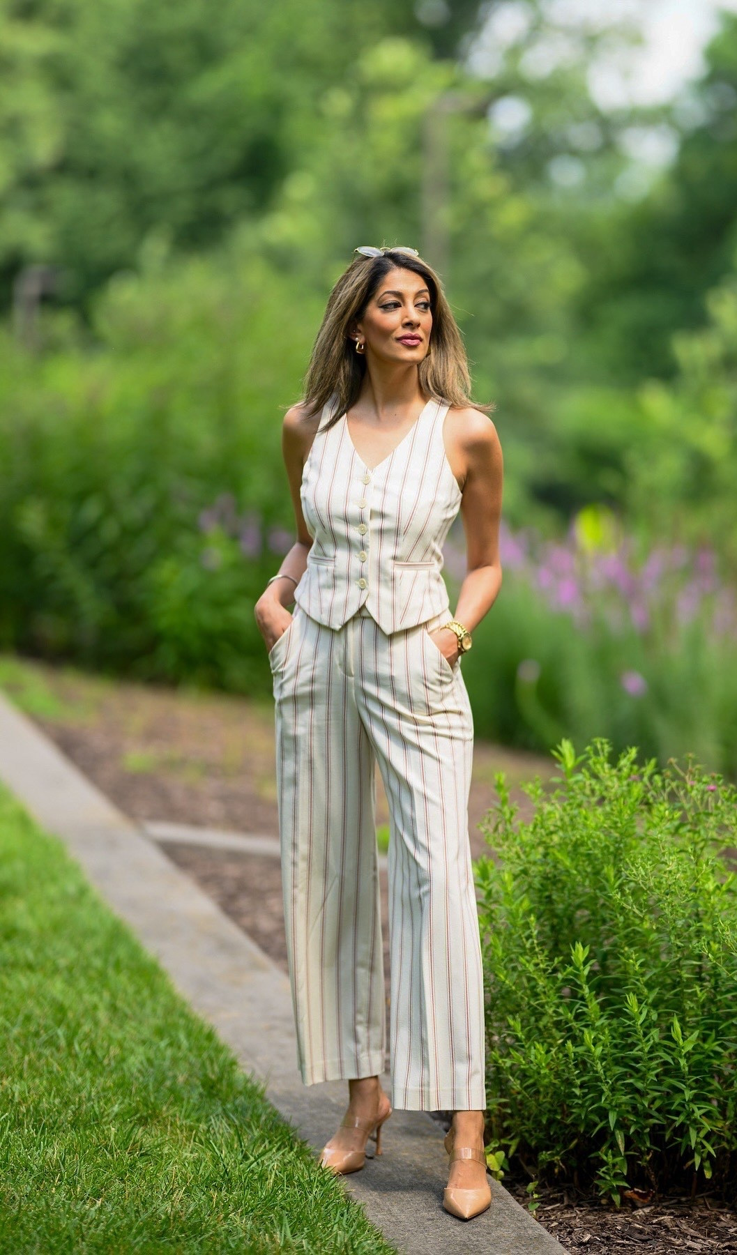 Two-pieced Pinstriped Set☀️

#LTKSeasonal #LTKPetite #LTKStyleTip