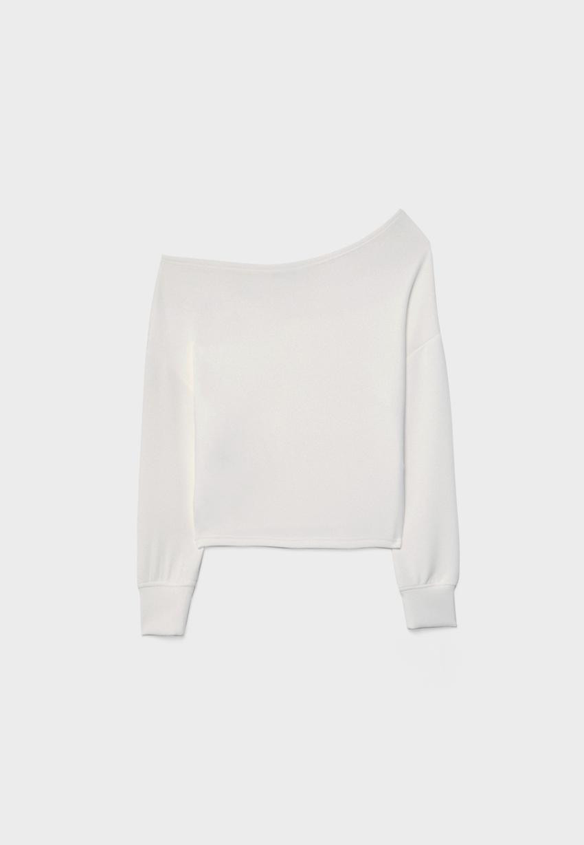 Sweat épaule dénudée en tissu doux | Stradivarius (FR)