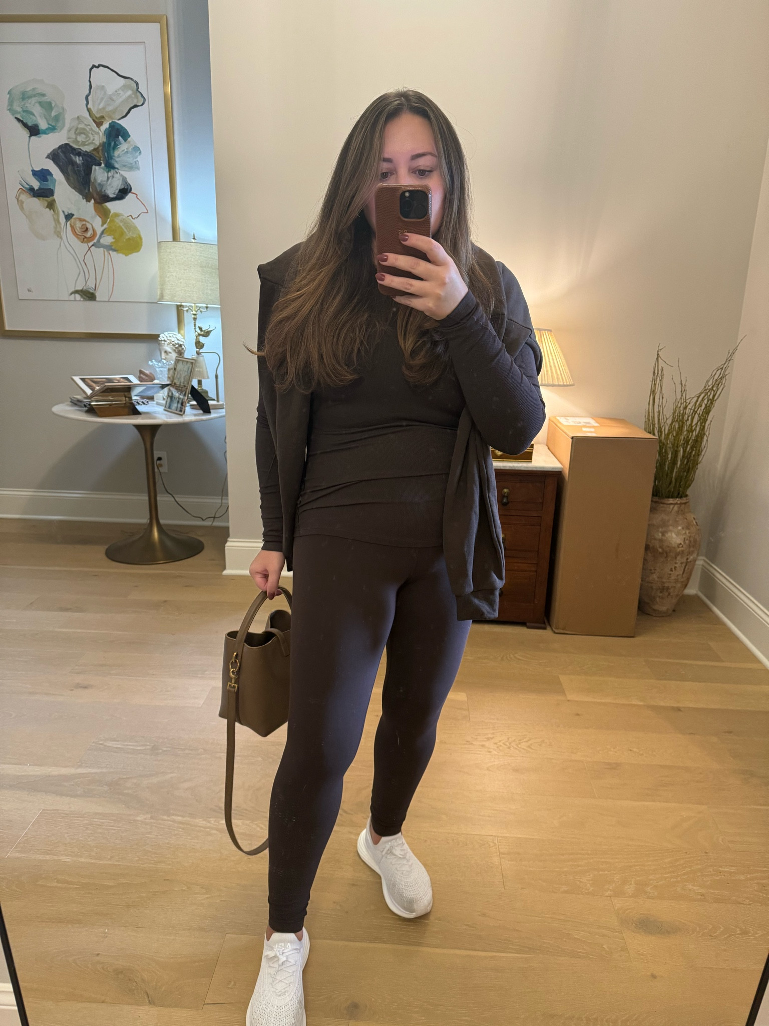 All brown athleisure! Can't get enough of brown right now! 