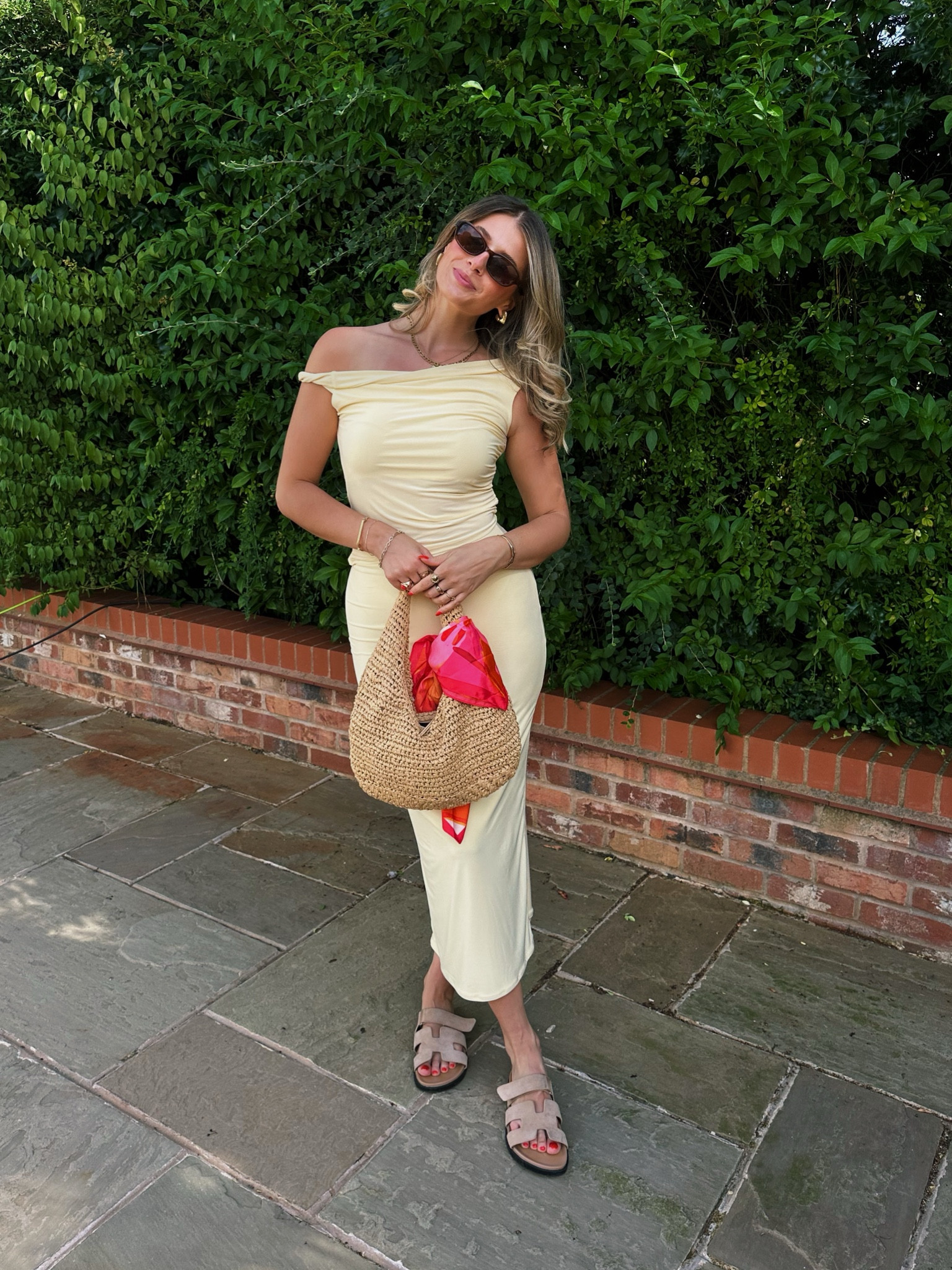 I’m obsessed with this butter yellow colour atm🫢🫢 perfect little garden party asos co ord. I paired it with my mango raffia sort of bag and my favourite sunnies xxx

#LTKsummer #LTKwedding #LTKstyletip