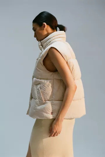 UO Corrine Puffer Vest | Urban Outfitters (US and RoW)