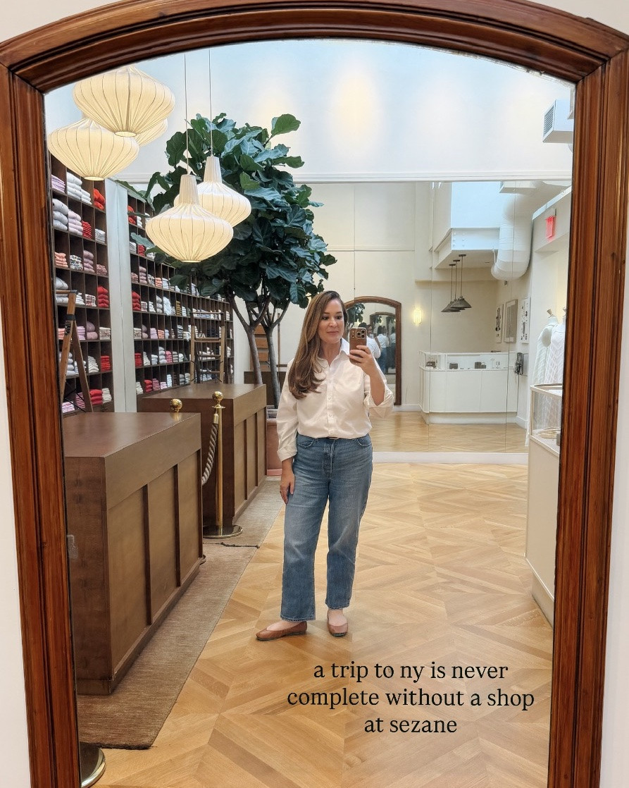 A few days in NYC for work . Four outfits, all in a carry-on using the same shoes and accessories.

White non-iron button up- 12
Linen button down- large
Wide leg jeans- 12P
Sezane natural belt- 85
White non-iron button down- 12
Straight leg jeans- 31W 27L
Jimmy Fairly Glasses
Sargasso and Grey Loafers
Blue Eyelet Dress- 10
White Short sleeve top- Large
Yellow cotton sweater- large

#LTKWorkwear #LTKTravel #LTKMidsize