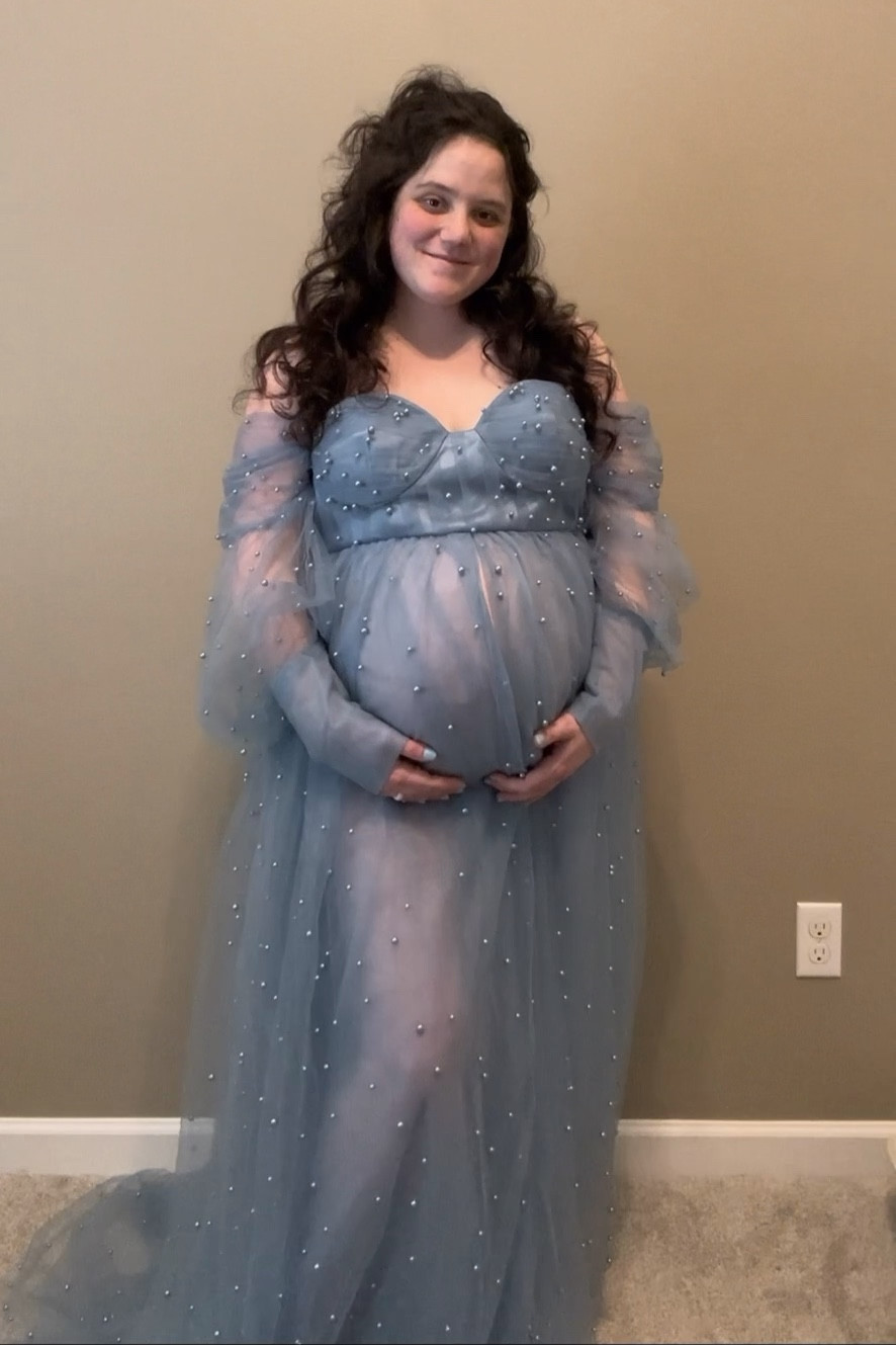 Maternity dress | pregnant dress | pregnancy dress | Maternity outfit | pregnant outfit | pregnancy outfit | Maternity | bump | pregnant | pregnancy | bump friendly | blue dress | maternity photoshoot 

#LTKBump #LTKFindsUnder100 #LTKVideo