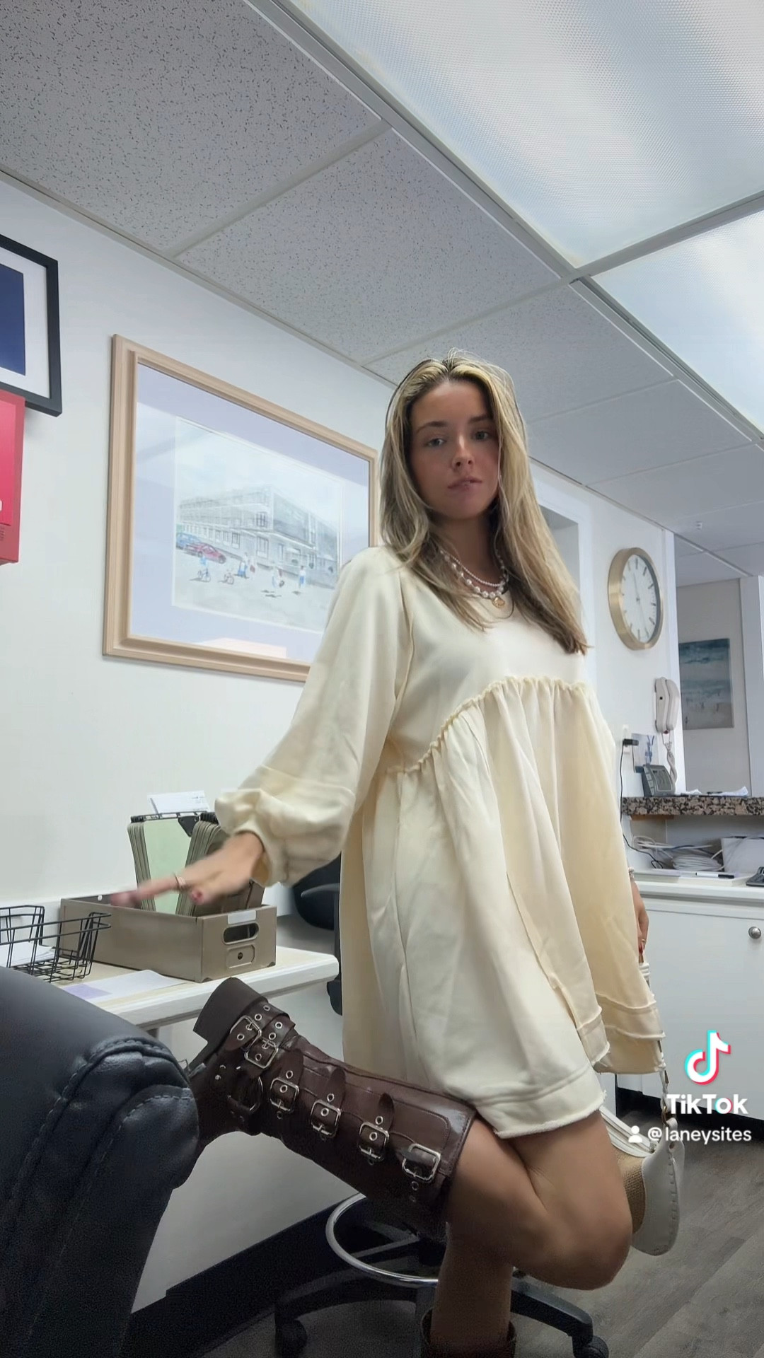 Free people dress & boots dupe! 




#LTKSeasonal #LTKFindsUnder100 #LTKStyleTip