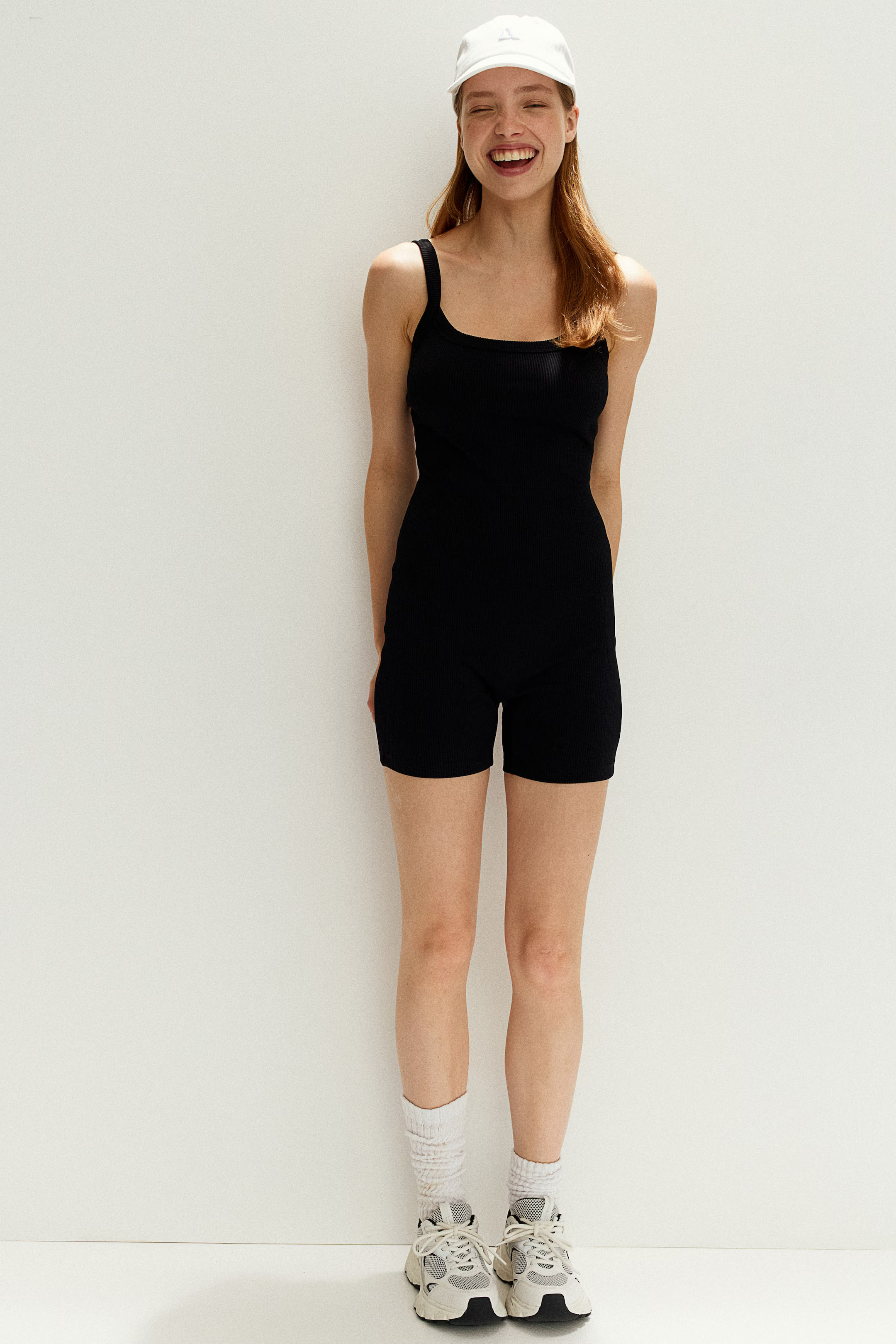 Gerippter Einteiler | H&M (DE, AT, CH, NL, FI)