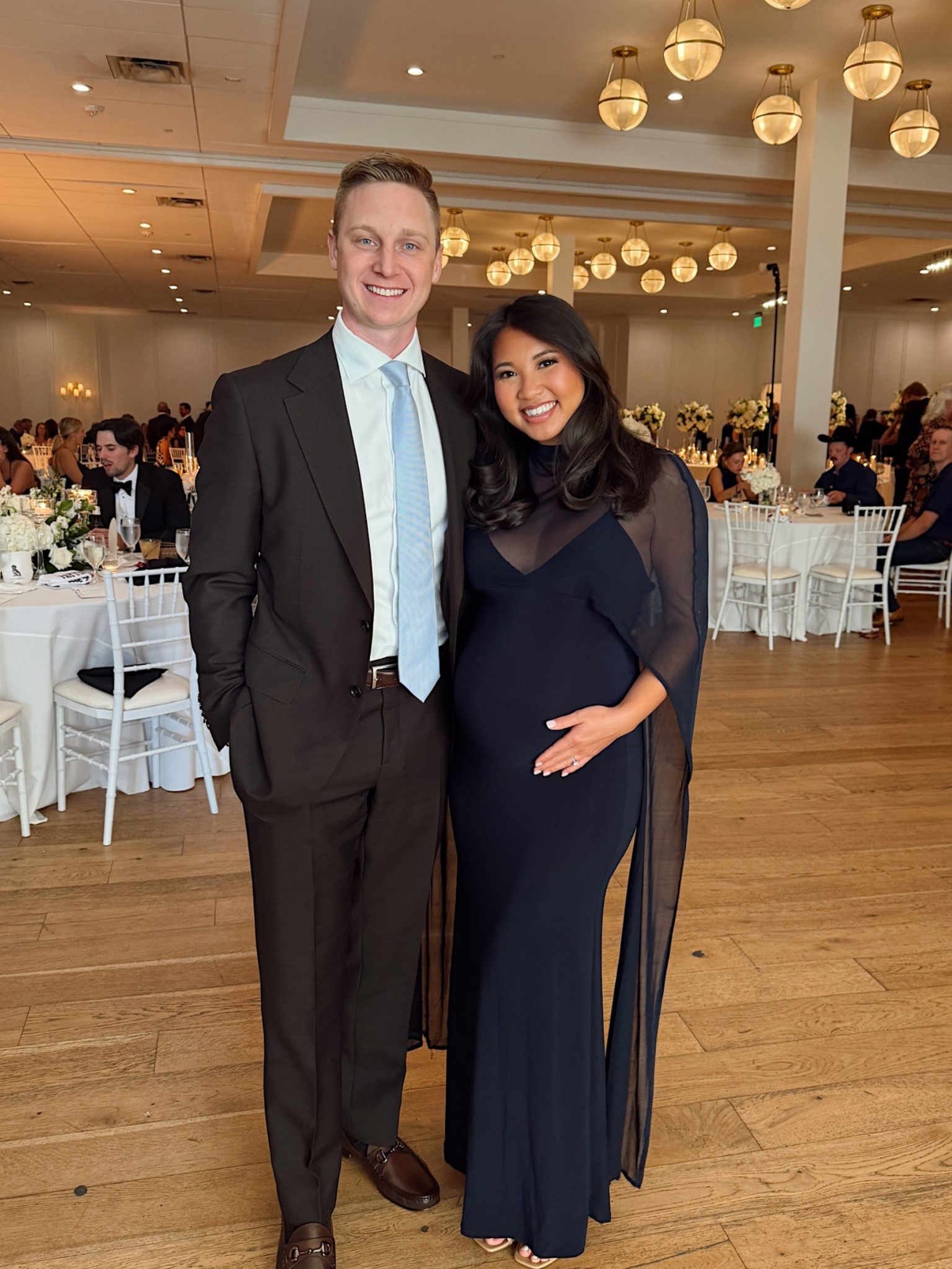 Wearing my normal size small!
Bump friendly wedding guest dress, formal, maternity, pregnancy style

#LTKBump #LTKWedding #LTKootd