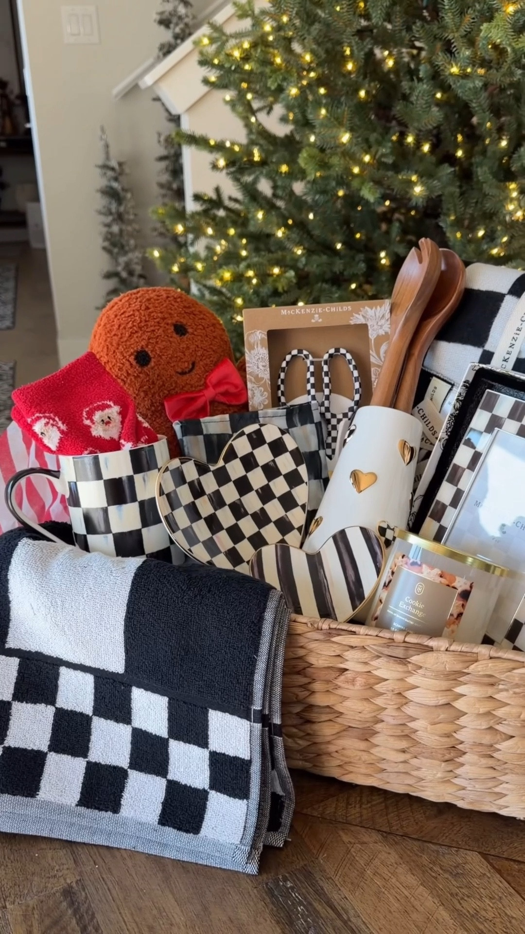 Let’s make a MacKenzie-Childs Bur basket! Everything shown is under $100 each and you can use my code DTKAUSTIN20 for 20% off! Some exclusions apply. This code ends 12/14! 

#LTKGiftGuide #LTKHoliday #LTKSaleAlert