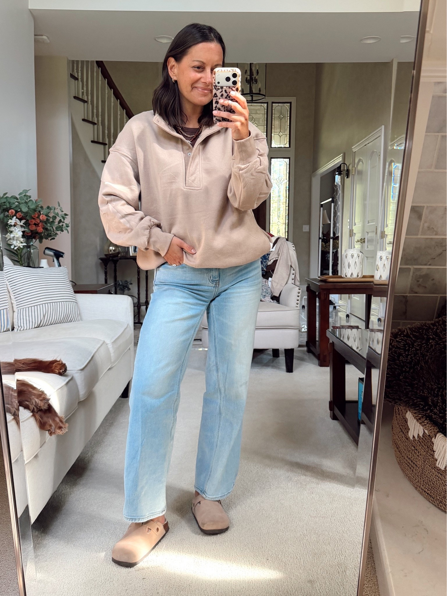Comfy fall outfit idea! This Aerie look for less pullover is so good! I sized up to a medium for a roomier fit!