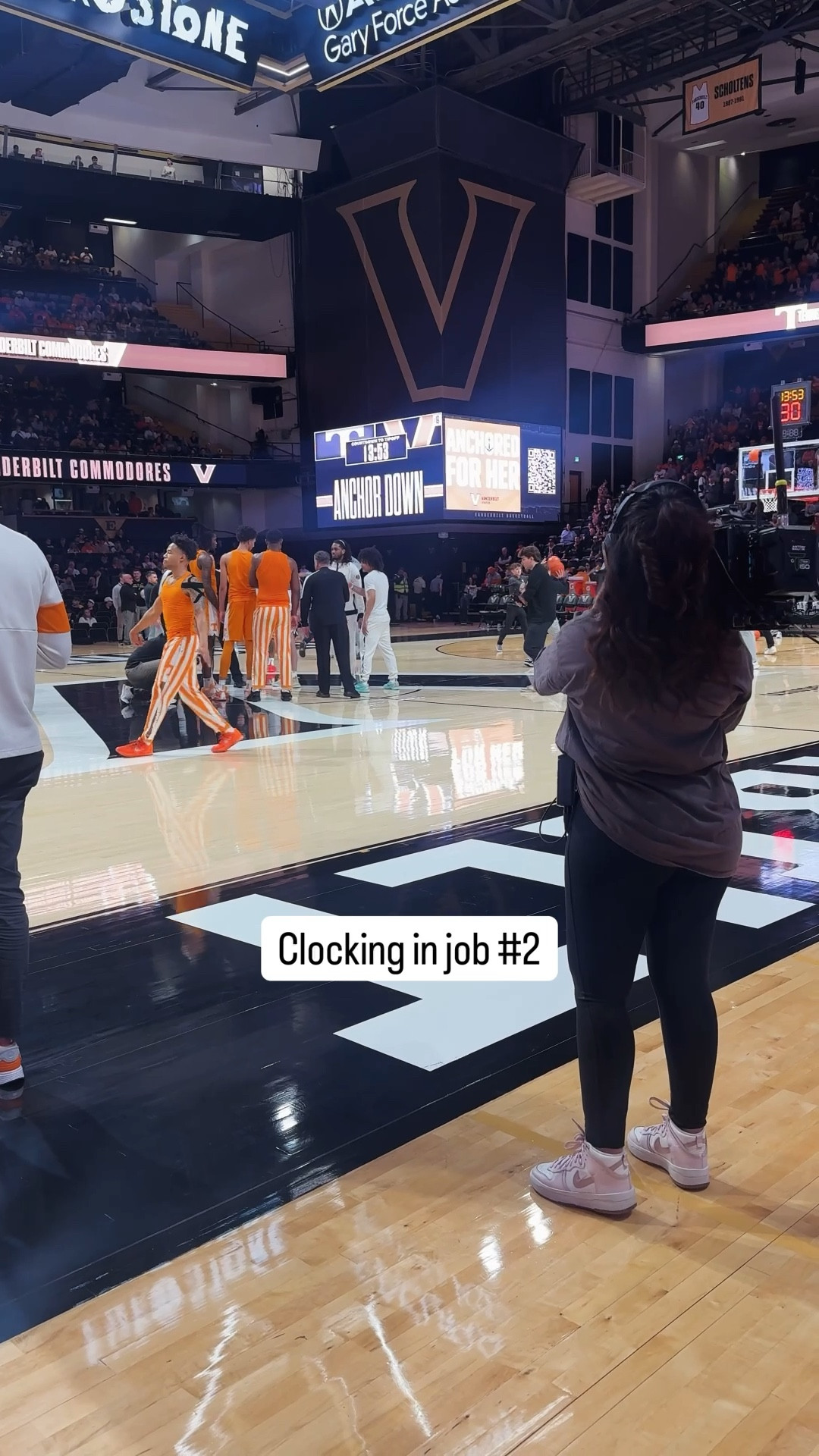 Clocking in for job #1:
morning chaos coordinator.

Bed jumps into pillow piles.
Fresh nails.
Full glam session before 9am. 💅🏼✨

Clocking in for job #2:
Tennessee vs. Vandy basketball game 🎥🏀

From toddler stunts to fast breaks.. same energy, just a different arena.

Some days I run the house.
Some nights I run camera.
And I wouldn’t trade either shift. 🤍

#momlife #workingmoms #toddlermomlife

#LTKdayinmylife #LTKKids #LTKmomlife