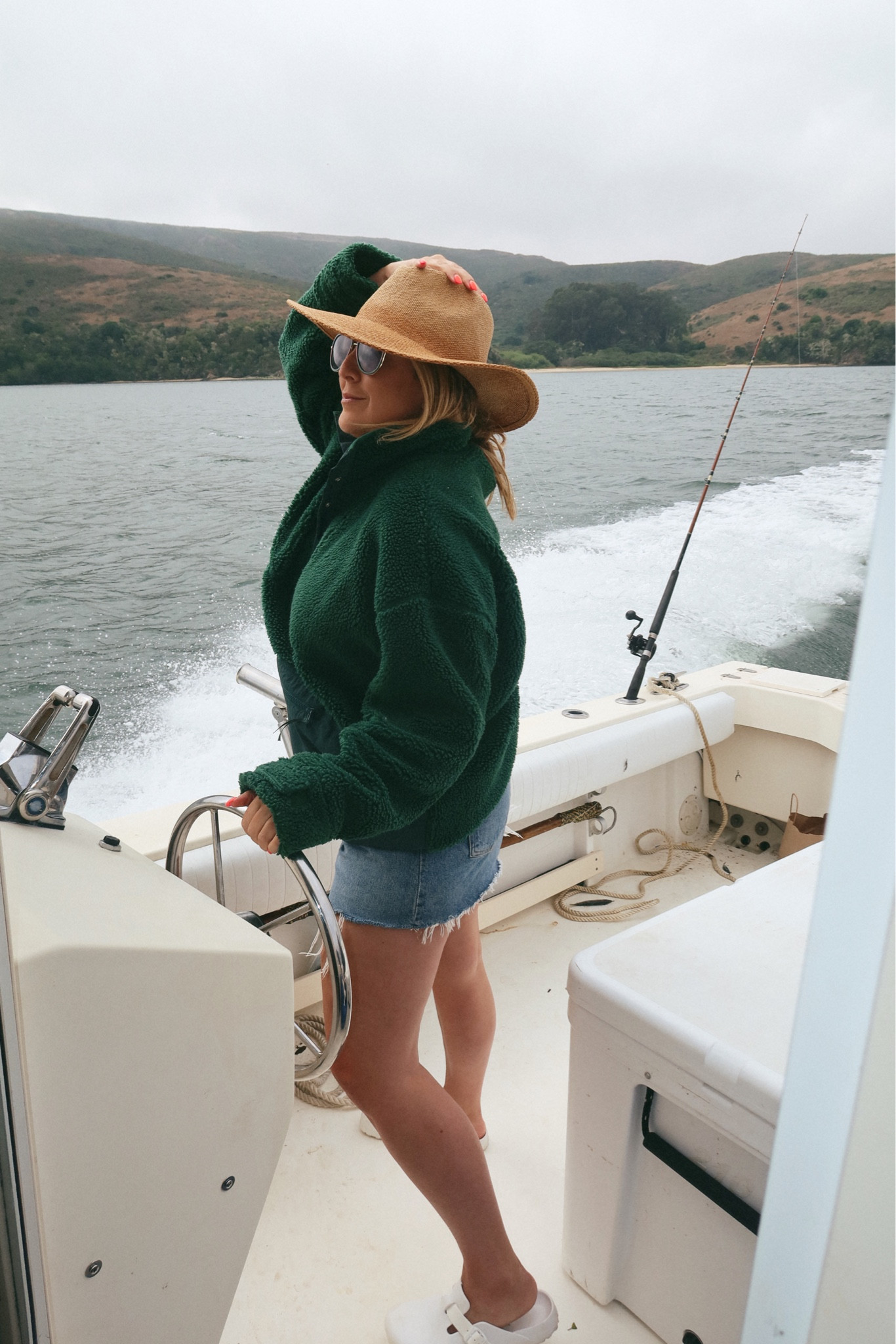 REVOLVE FLEECE
TARGET HAT
AGOLDE SKIRT
BIRKENSTOCK BOSTON 

#LTKcurves #LTKshoecrush #LTKstyletip