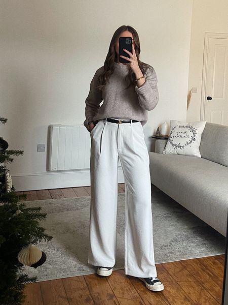 Abercrombie outfit
Wearing a small in the beige crew neck jumper
27regular in the premium crepe trousers
I’m 5ft 6 

#LTKHoliday #LTKSeasonal #LTKeurope