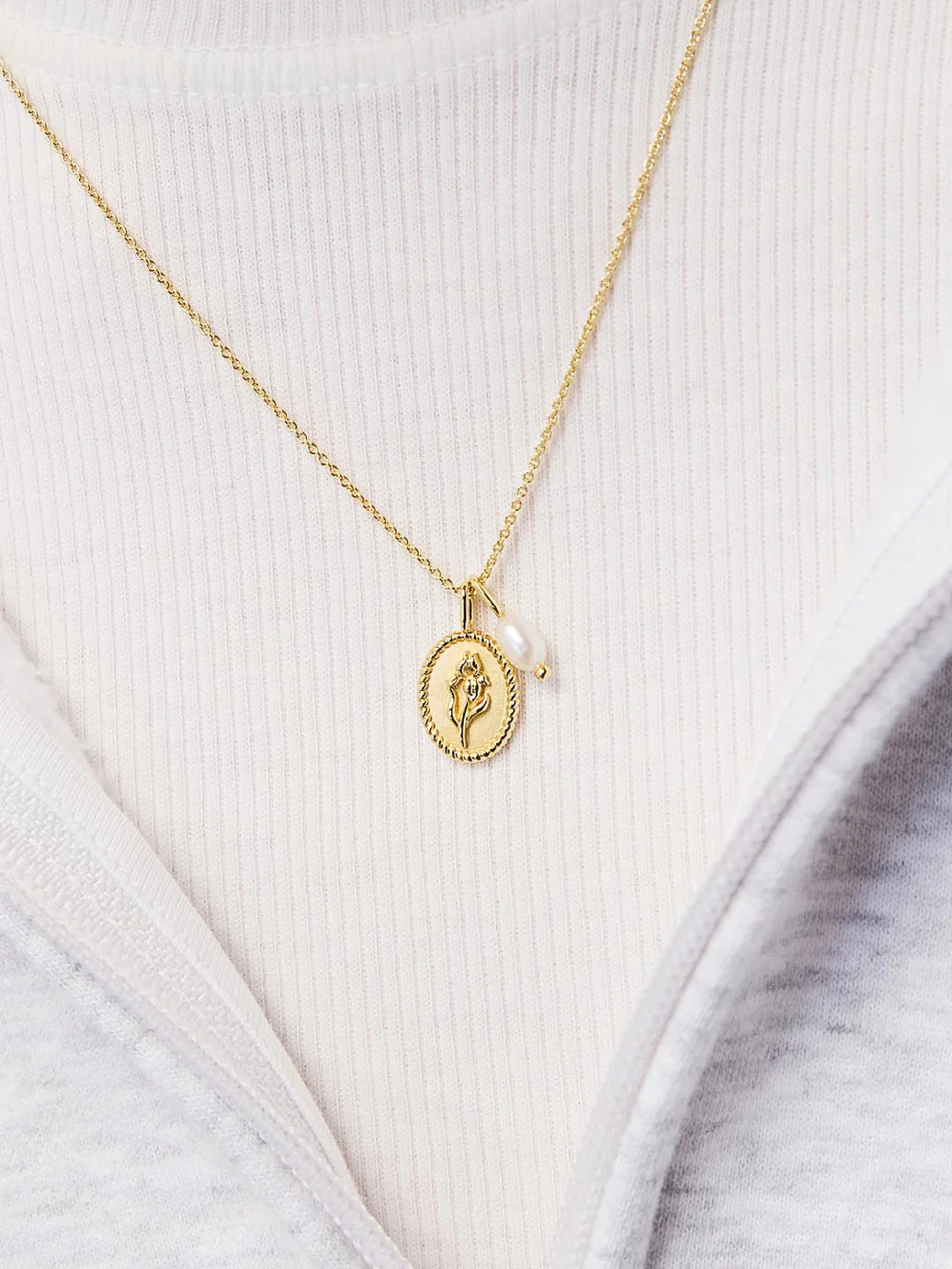 Gold Pendant Necklace - Katie Necklace | Ana Luisa