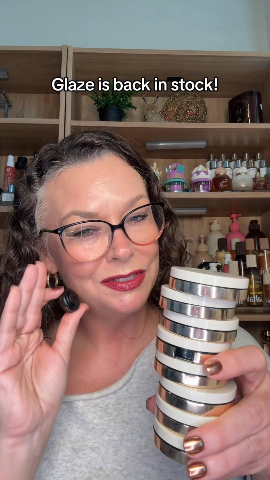 Glaze is back in stock! Make Beauty's Muliti Chromatic Eye Shadows are literally magic. The formula is a creamy powder that blends like a dream not to mention the way the light reflects off it.

#LTKBeauty #LTKOver40 #LTKgrwm