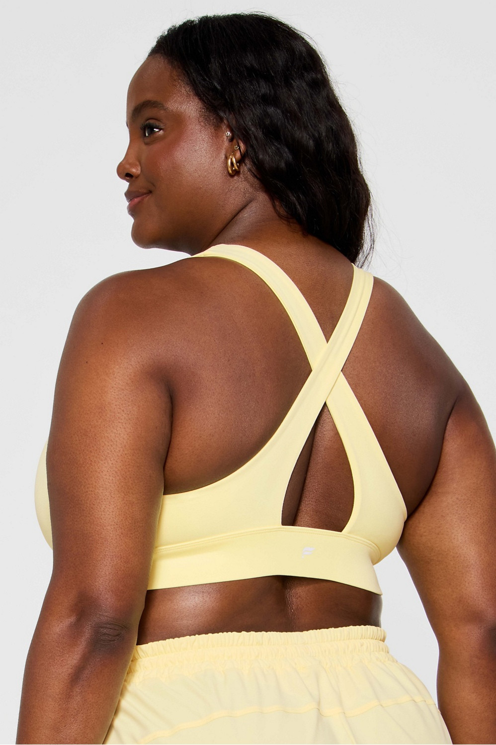 Oasis Twist Medium Impact Sports Bra | Fabletics